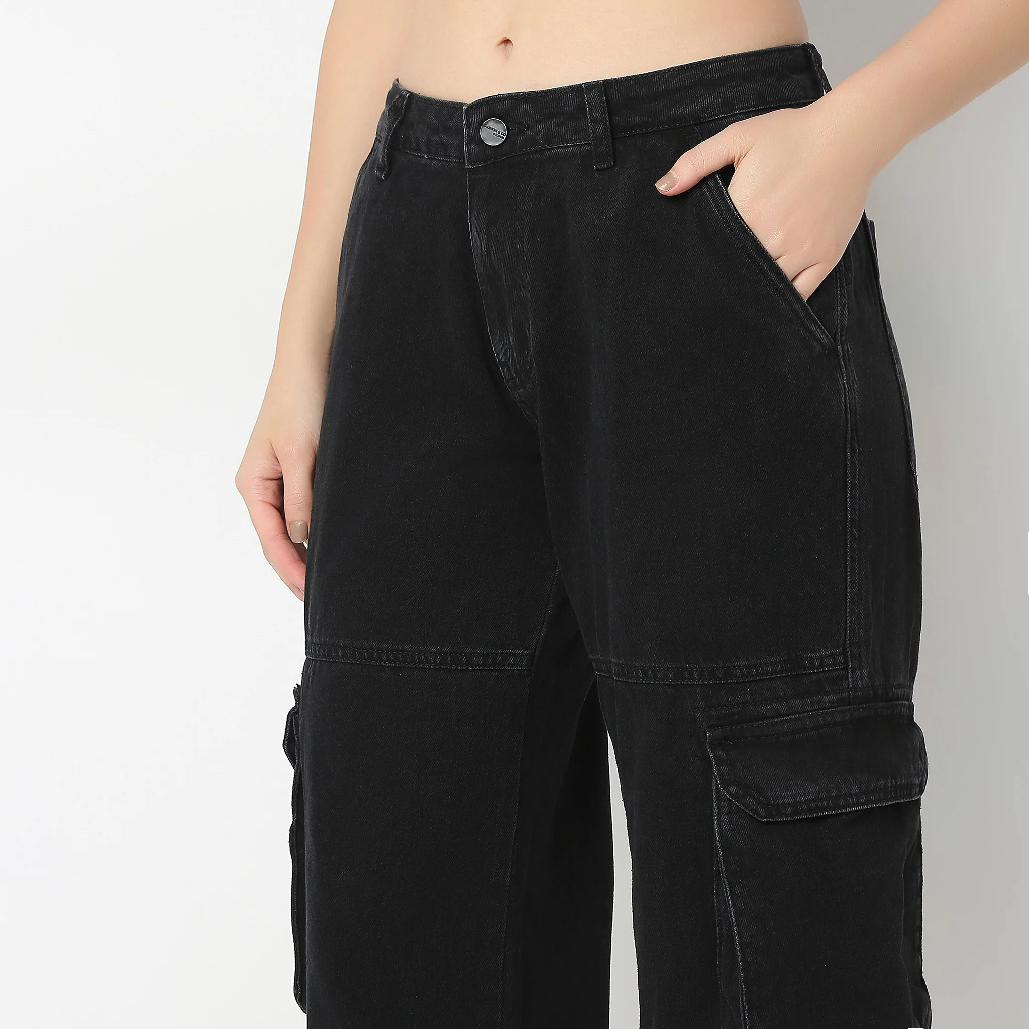 Cargo Fit High Rise Jeans - Image 4