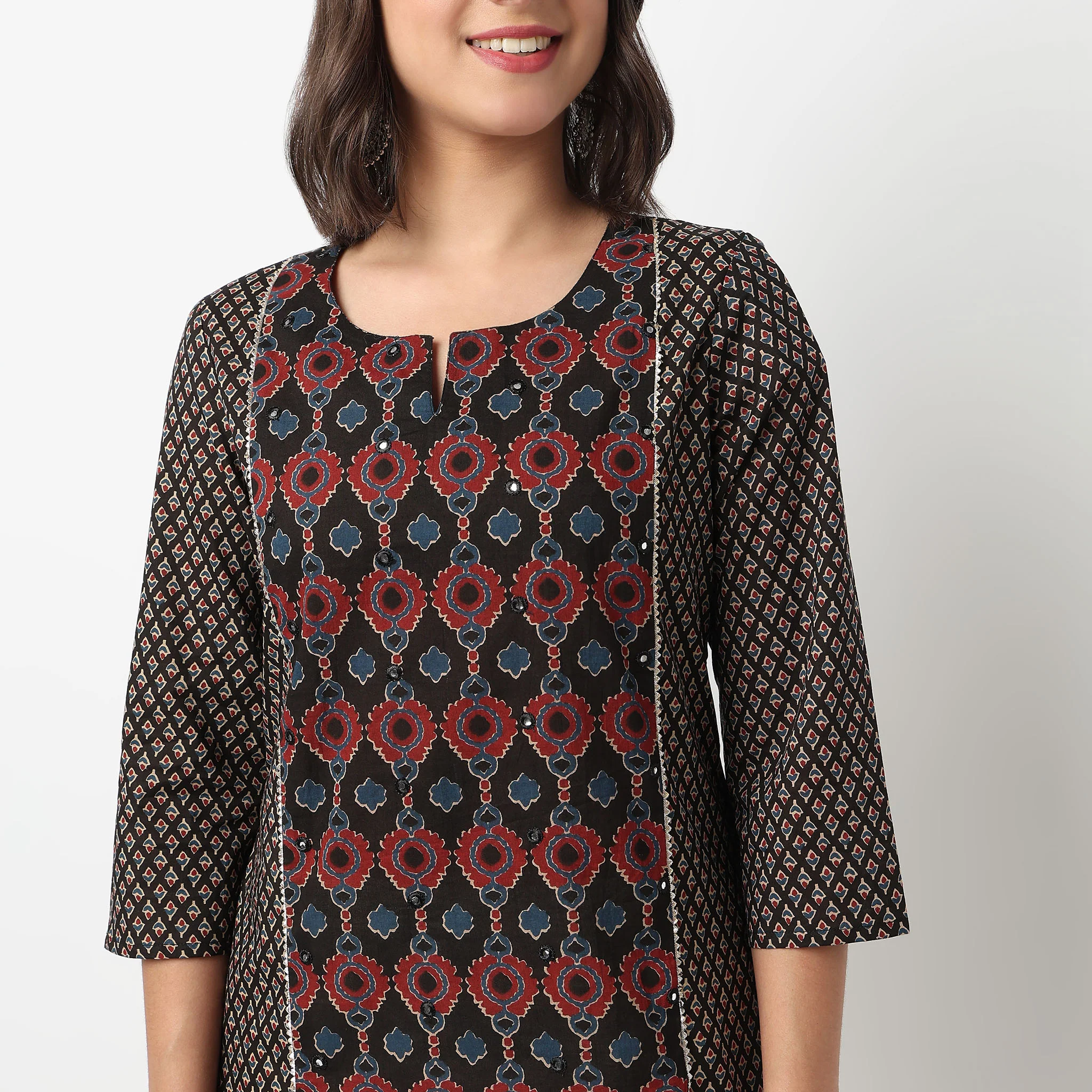 Centre Panel Printed Long Kurta - Image 4