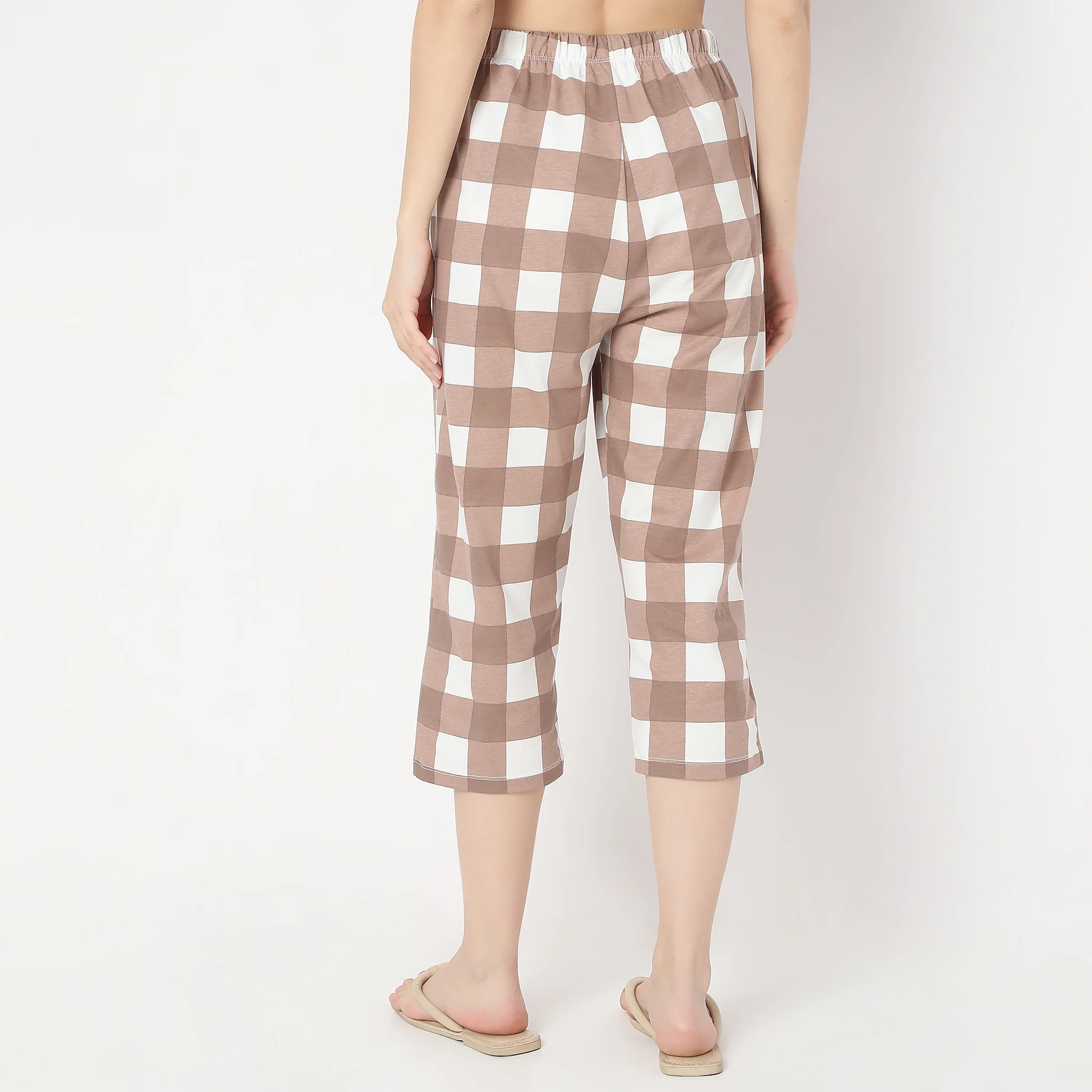 Check Print Core Lounge Capris - Image 3