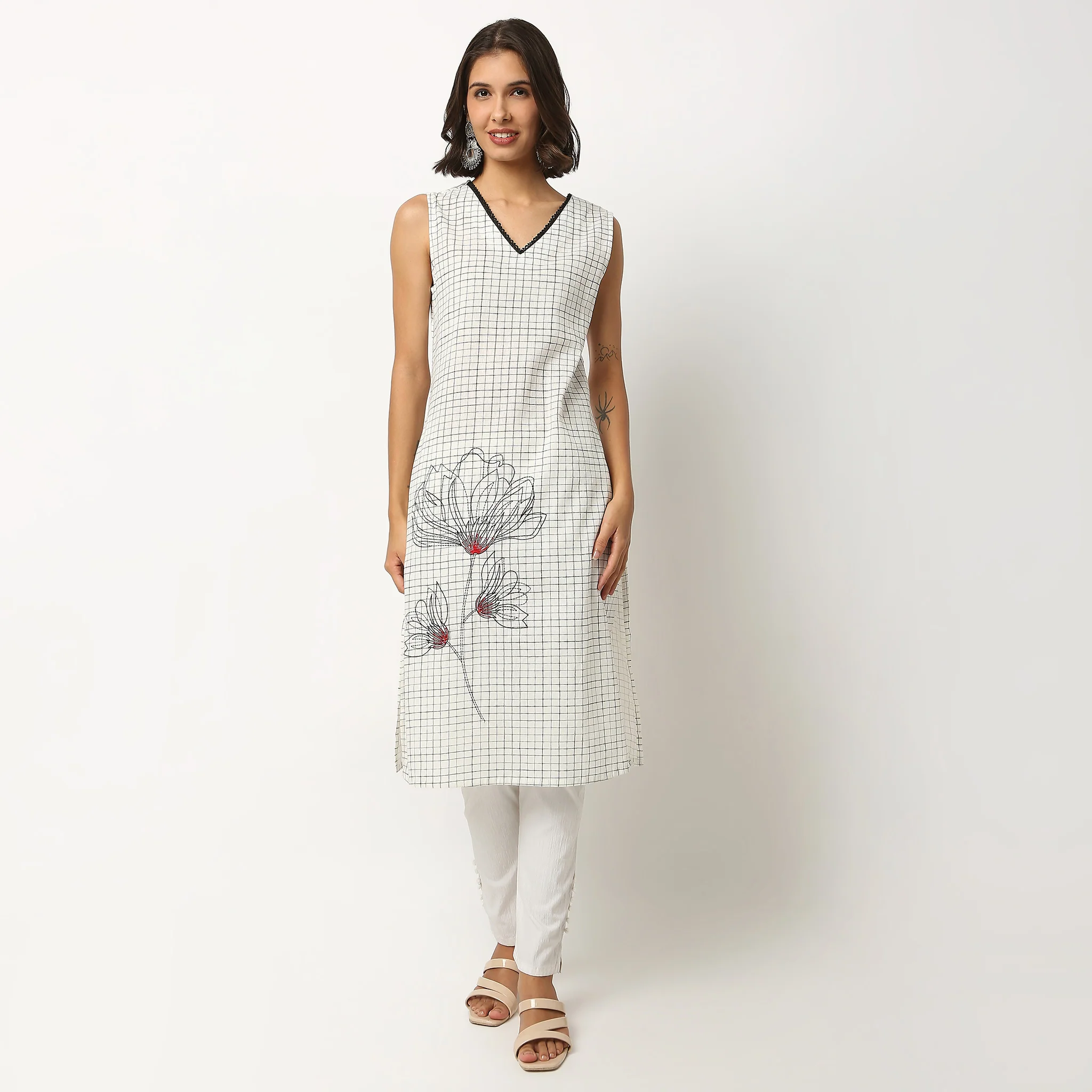 Checkered Cotton A-Line Kurta - Image 2