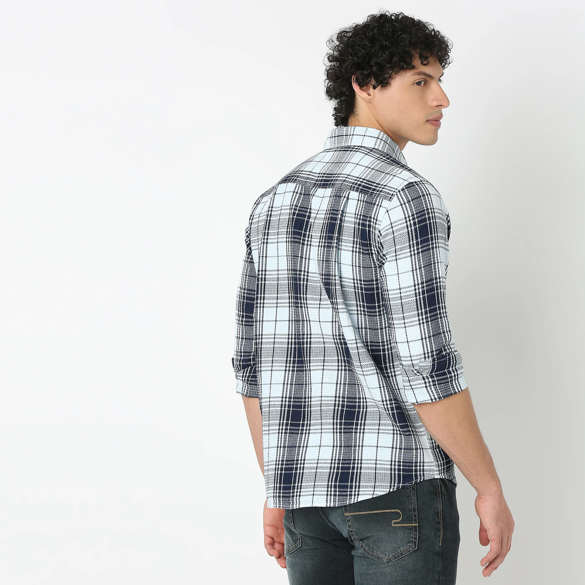Full Sleeve Shirt Collar Checkered Cruiser Shirt With Patch Pockets - Image 3