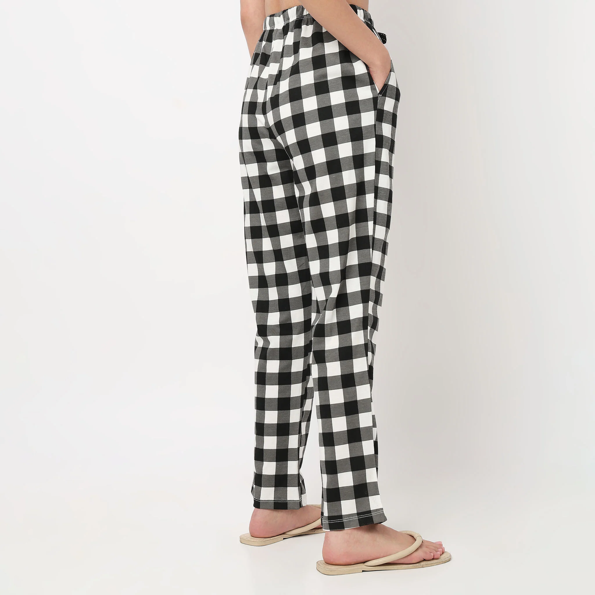 Cotton Checkered Lounge Pyjamas - Image 3