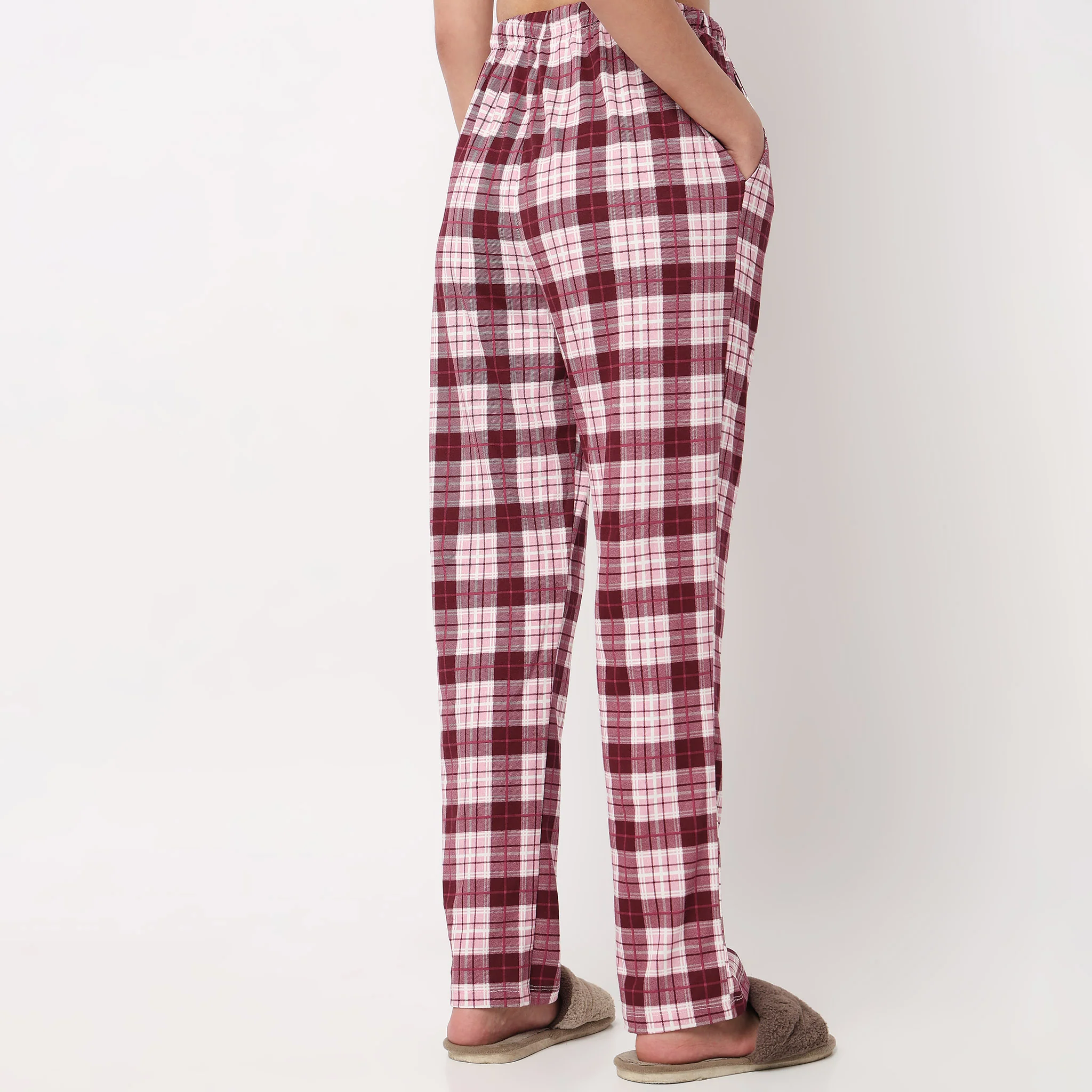 Cotton Checkered Lounge Pyjamas - Image 3