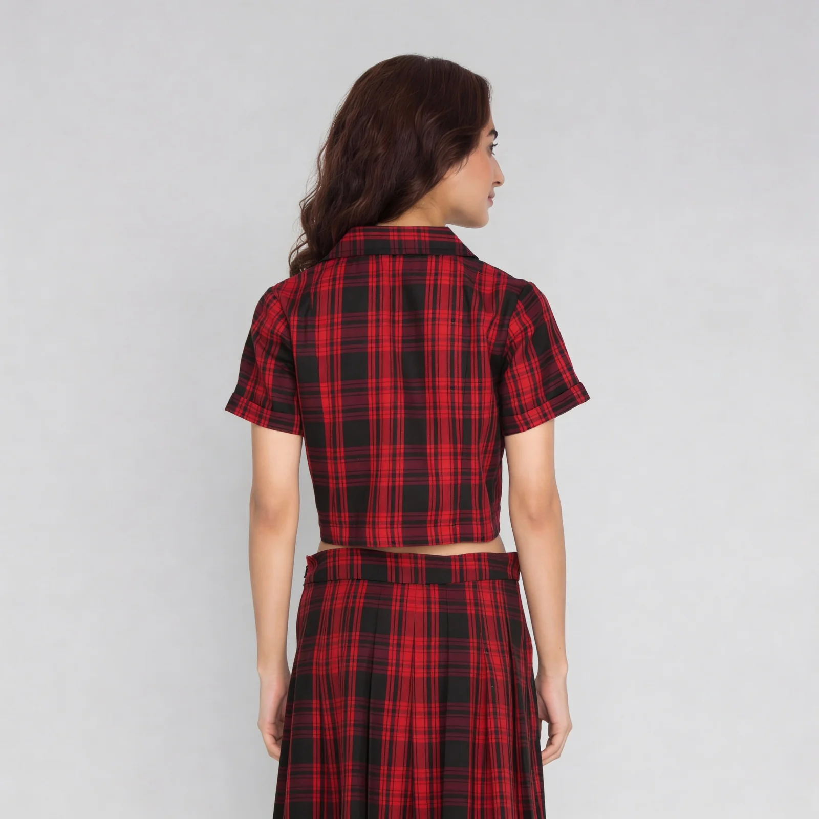 Checkered Lapel Collar Cropped Shirt - Image 3