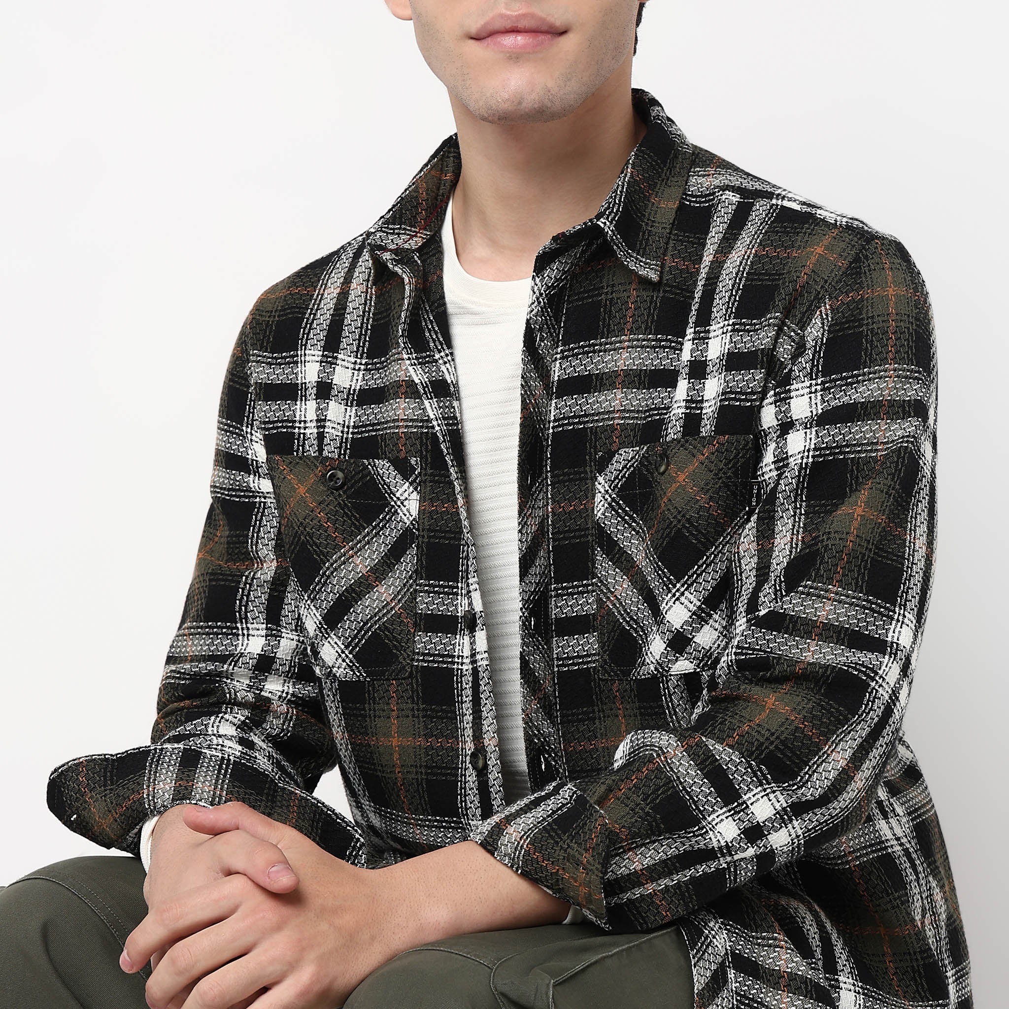 Cotton Double Pocket Checkered Shirt - Image 4