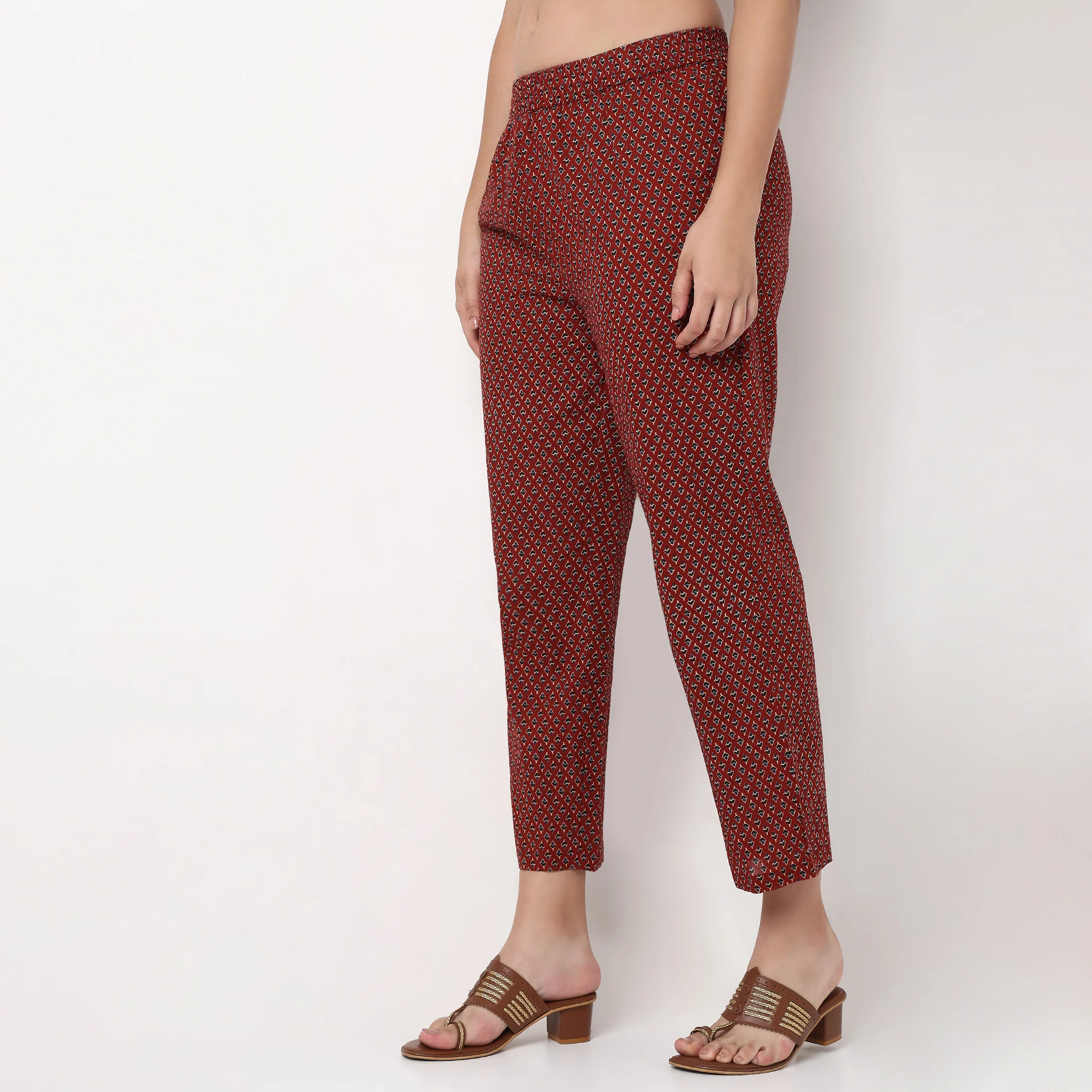 Cotton Essential Printed Straight Pants - Image 5