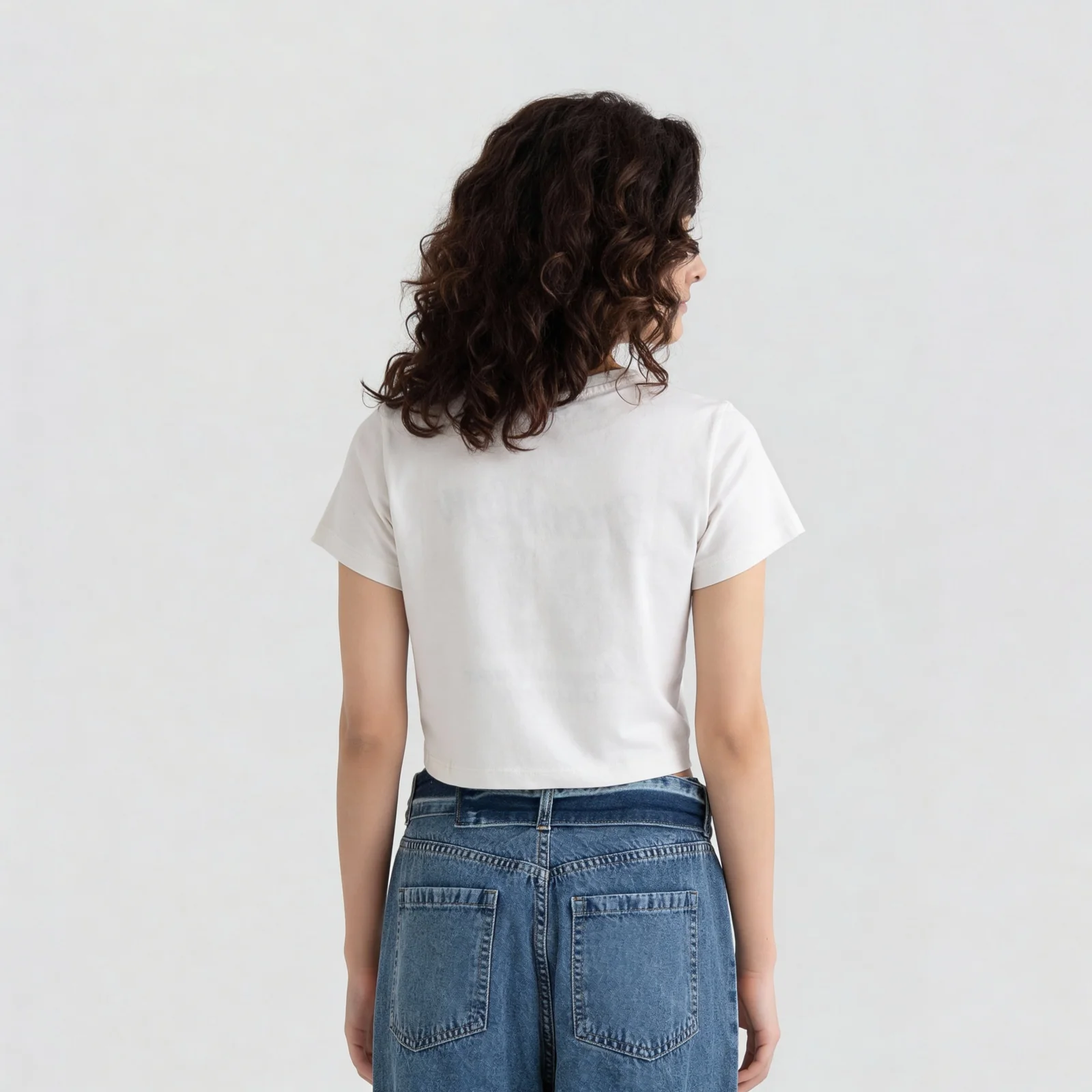 Cotton Graphic Short Fit Crop T-Shirt - Image 3