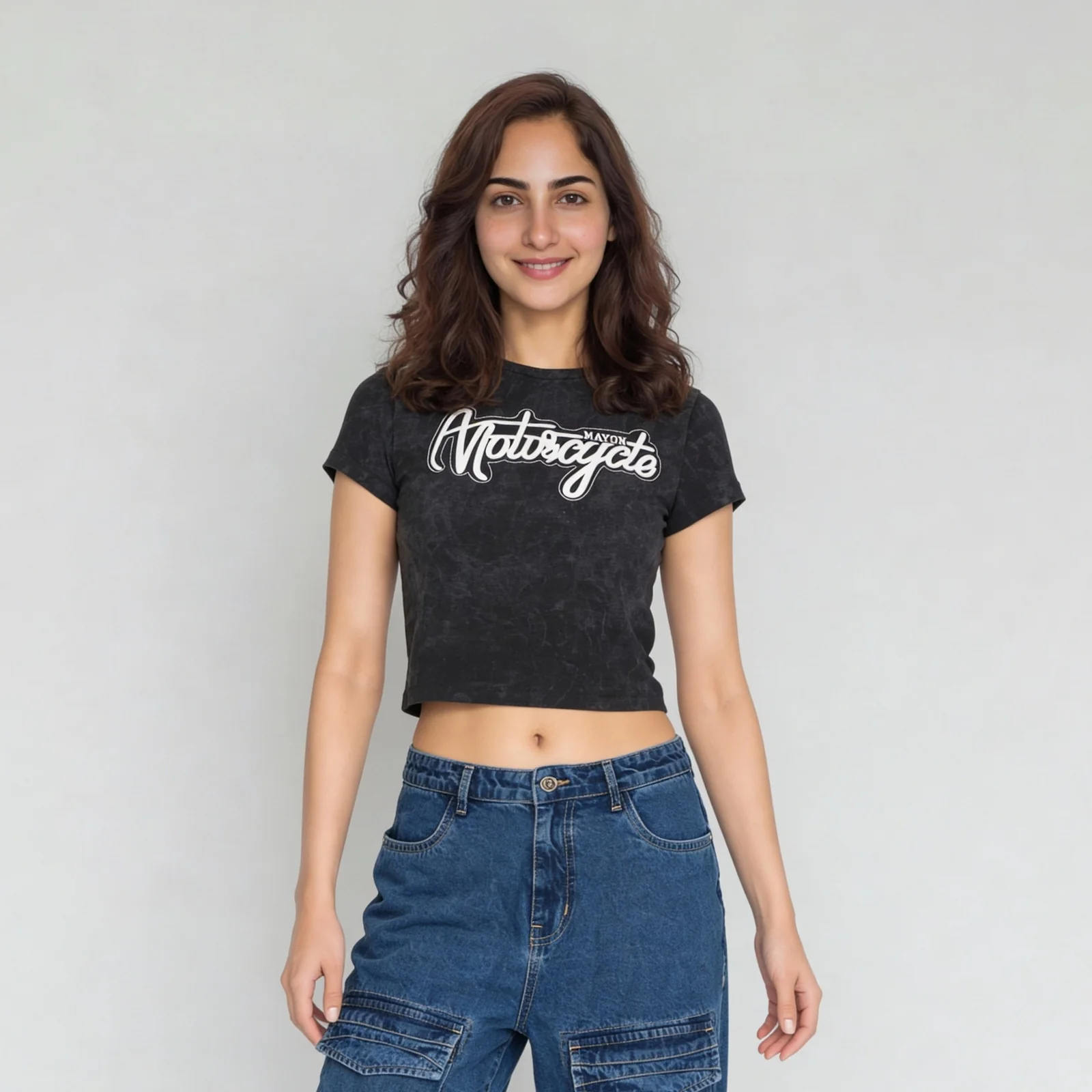 Graphic Crew Neck Cropped T-Shirt - Image 2