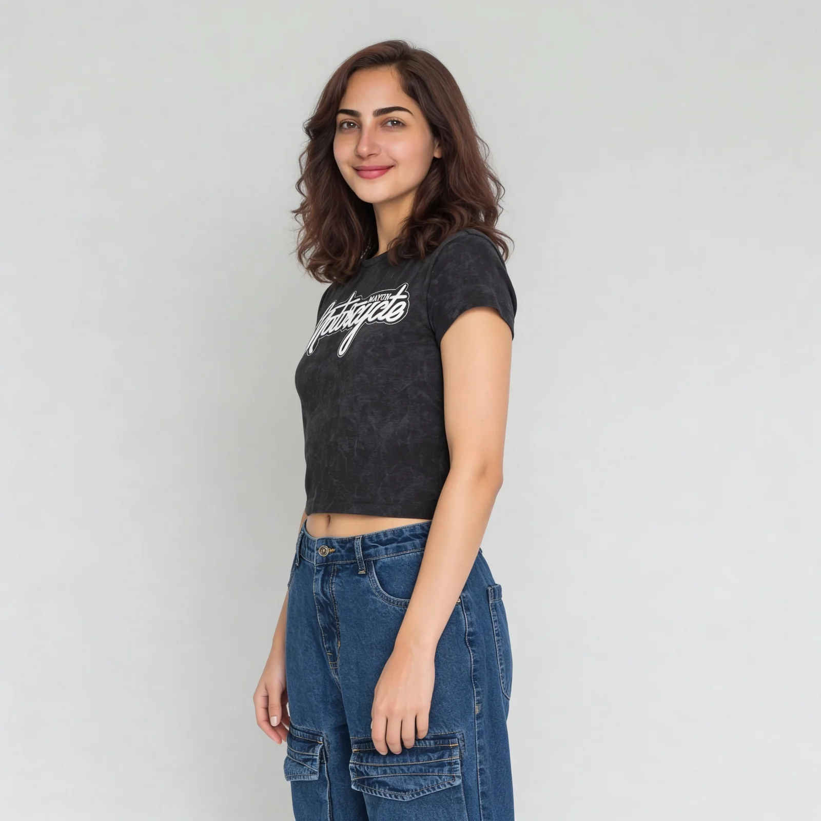 Graphic Crew Neck Cropped T-Shirt - Image 5