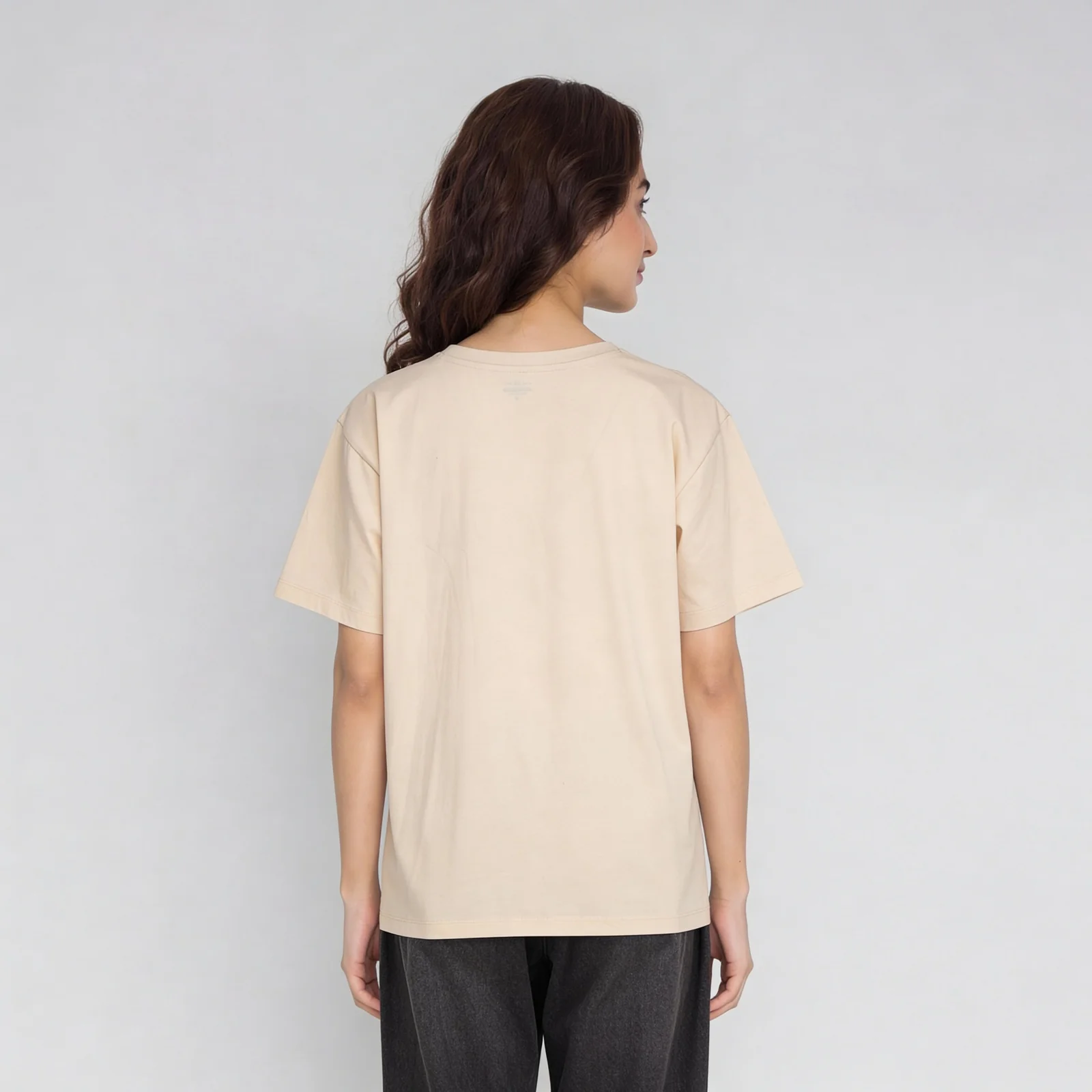 Oversize Graphic Crew Neck T-Shirt - Image 3