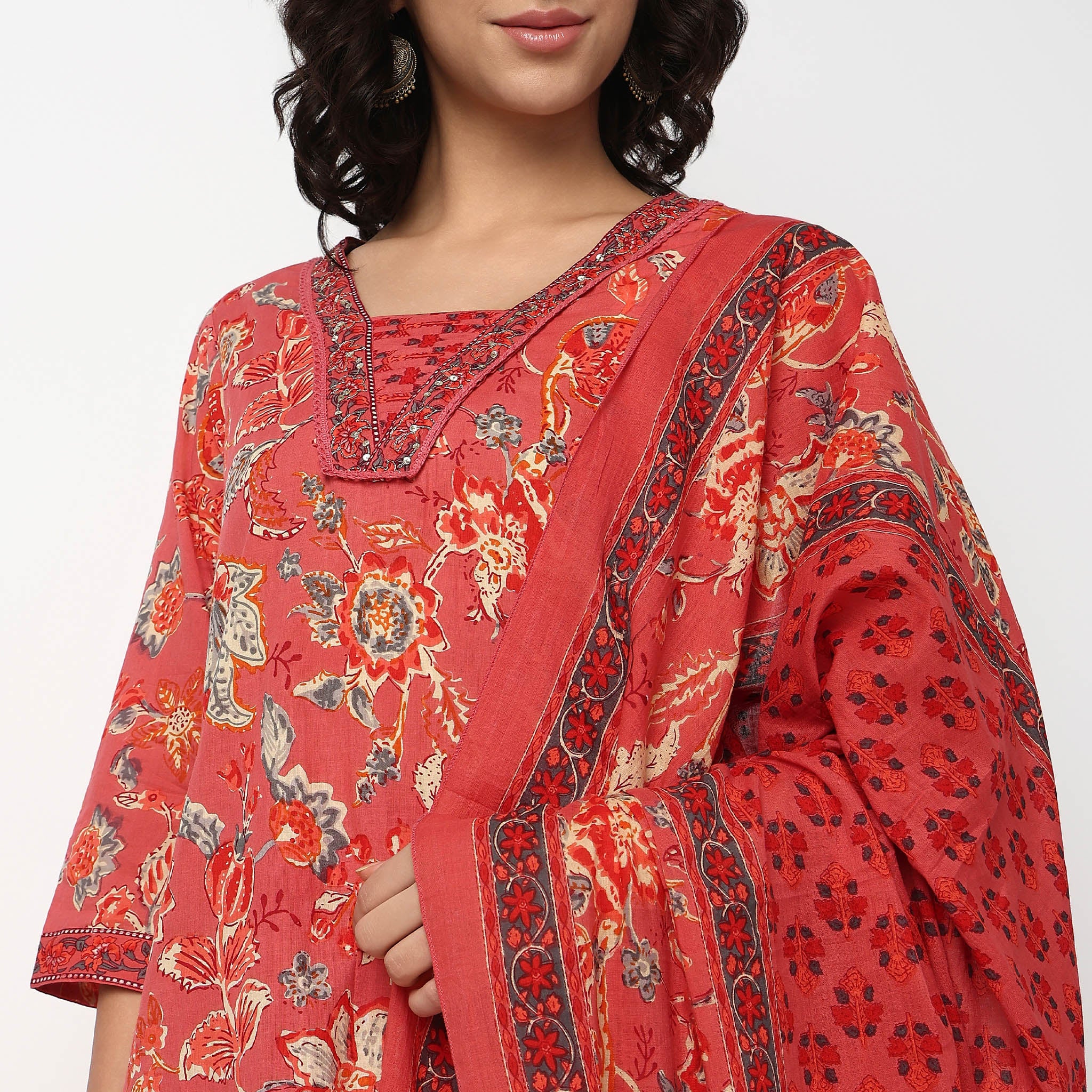 Printed Cotton V Neck Kurta Set with Dupatta - Image 4
