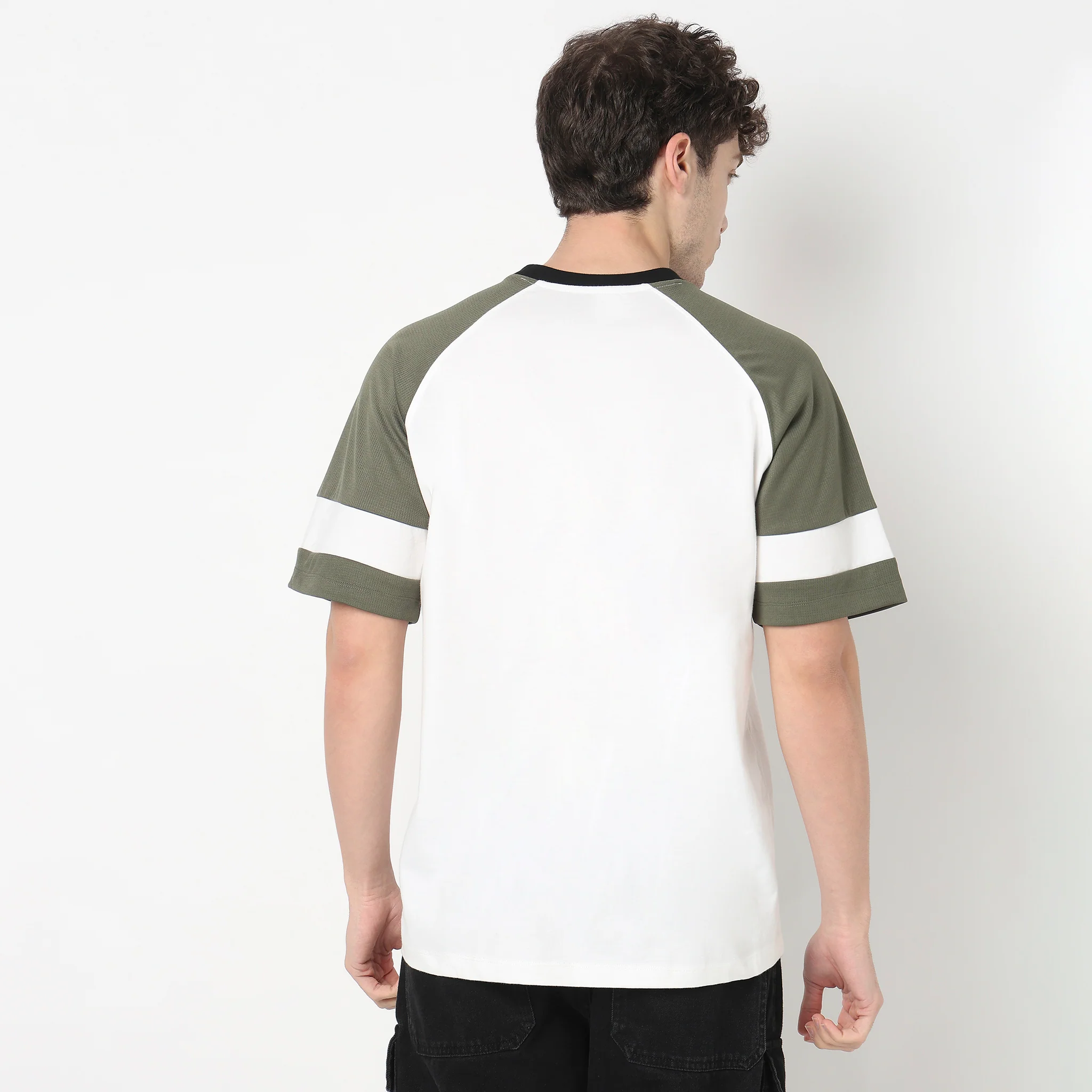 Cotton Oversized Crew Neck Drip T-Shirt - Image 3
