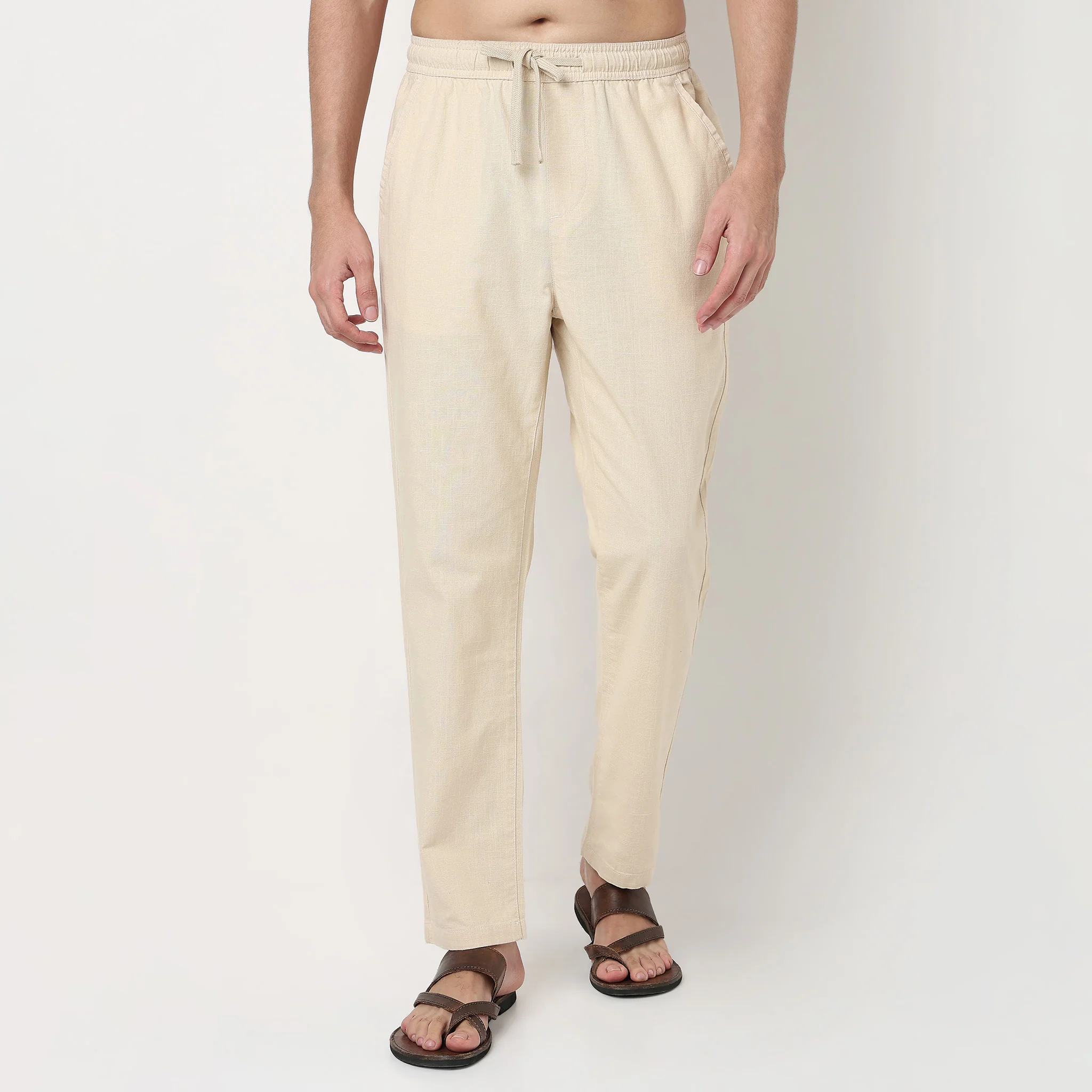 Cotton Solid Mid Rise Pants - Image 7
