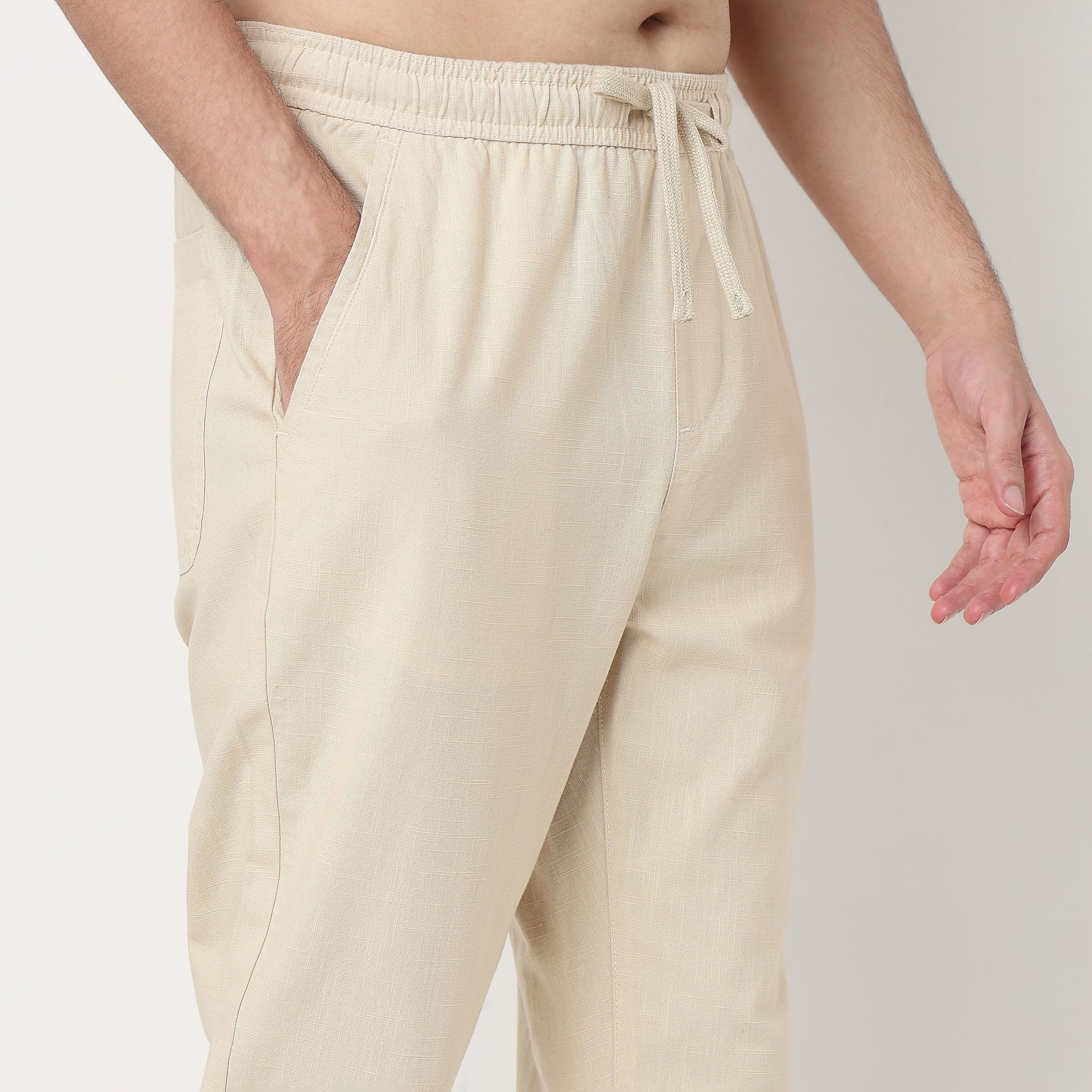 Cotton Solid Mid Rise Pants - Image 9