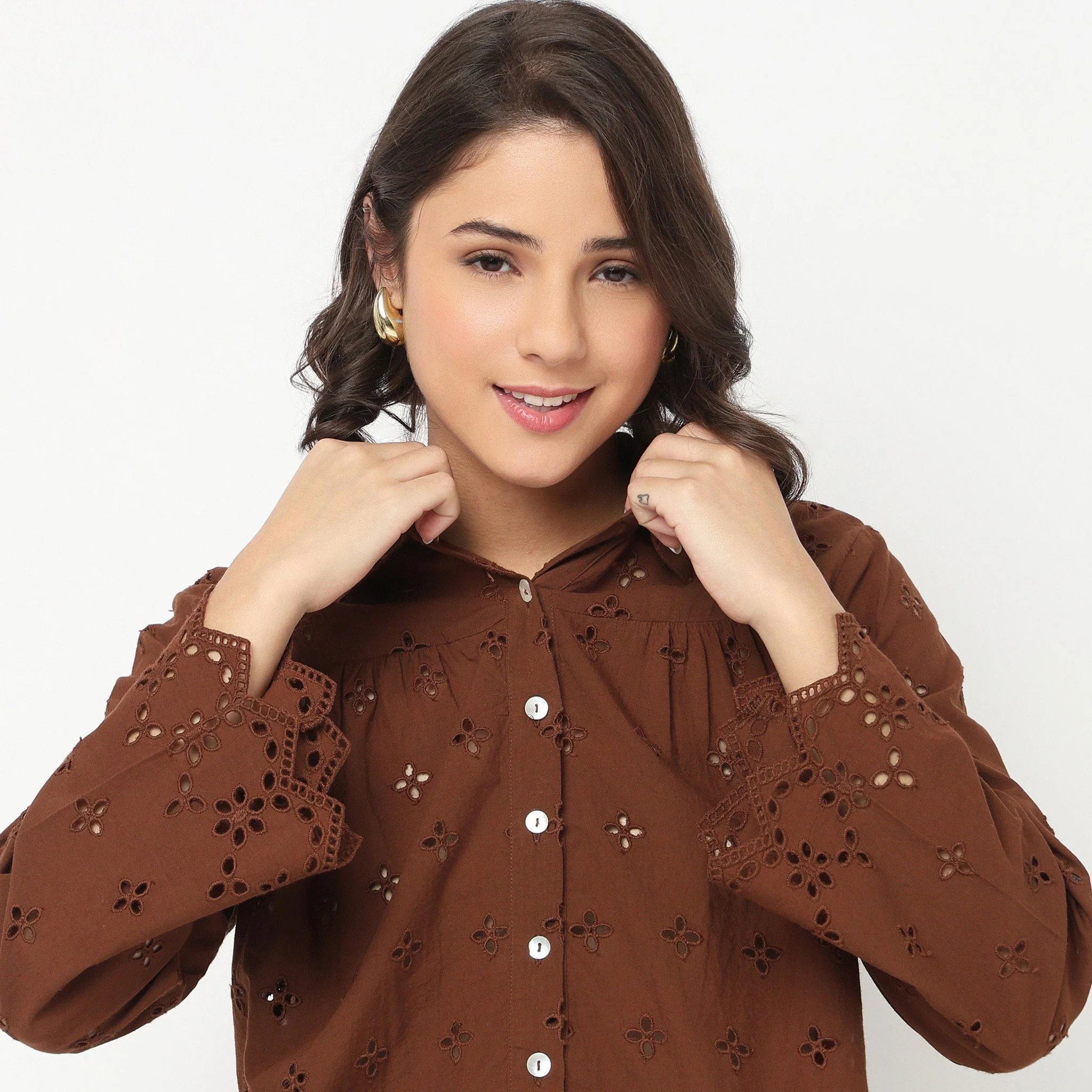 Cotton Schiffli Shirt - Image 4