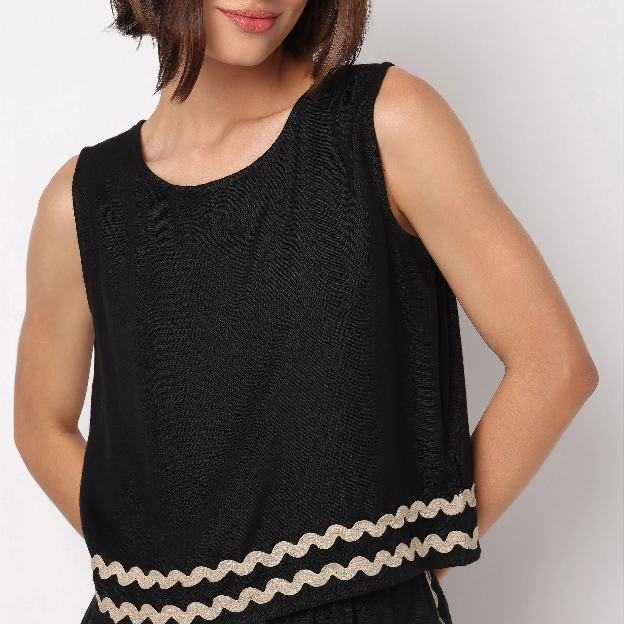 Cotton Sleeveless Top - Image 4