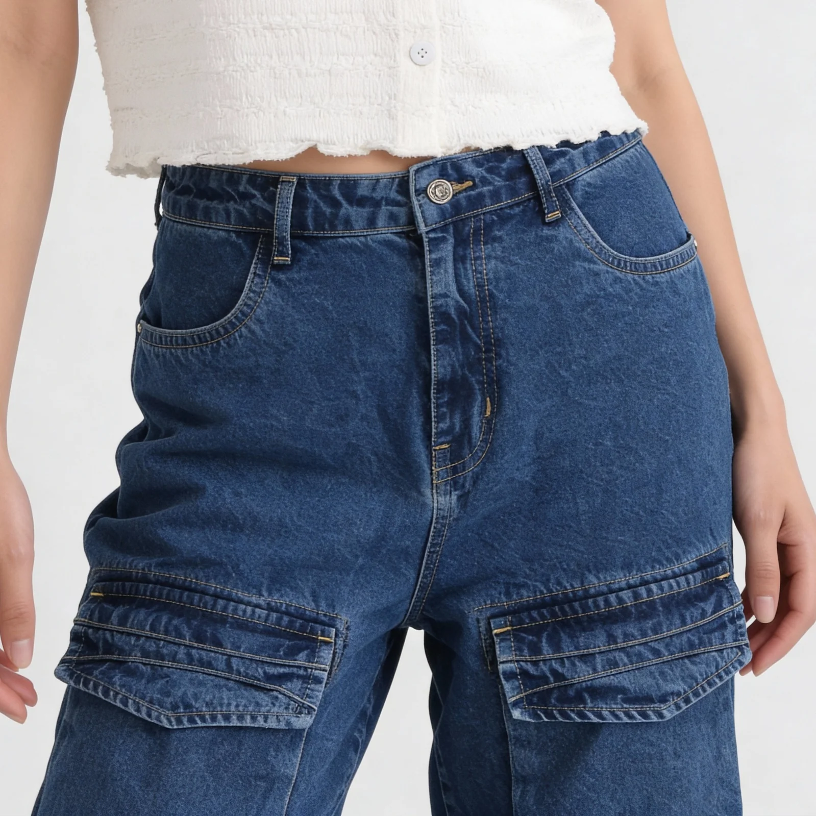 Highwaist Flared Cargo With Patch Pocket - Image 4