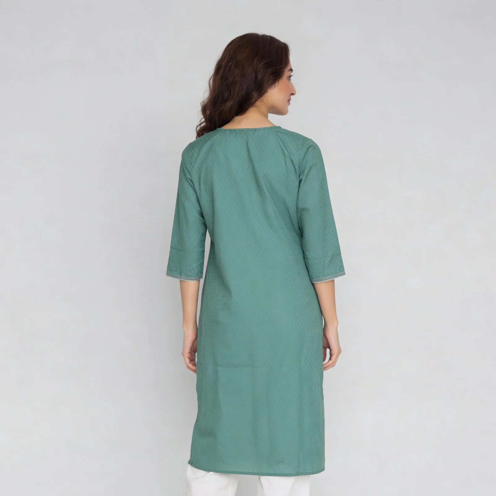 Embroidered Yoke V-Neck Kurta - Image 3