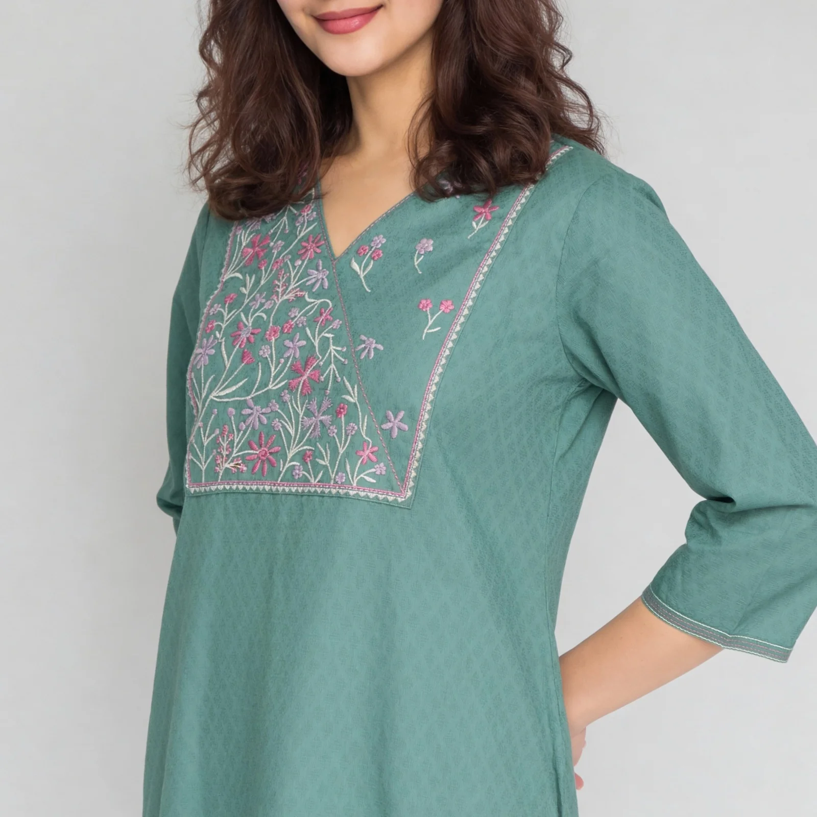 Embroidered Yoke V-Neck Kurta - Image 4