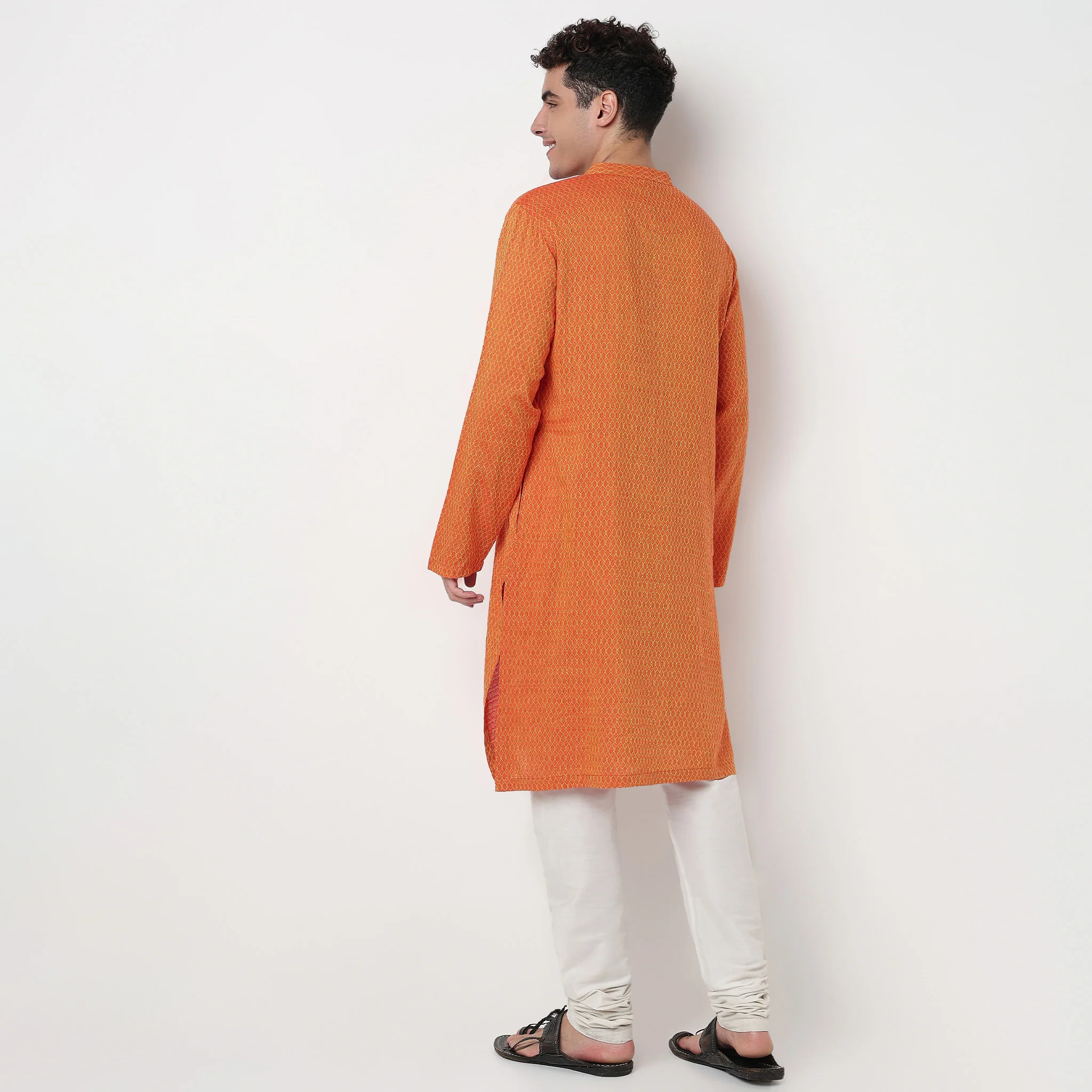 Structured Cotton Yarn Dyed Long Kurta - Image 3