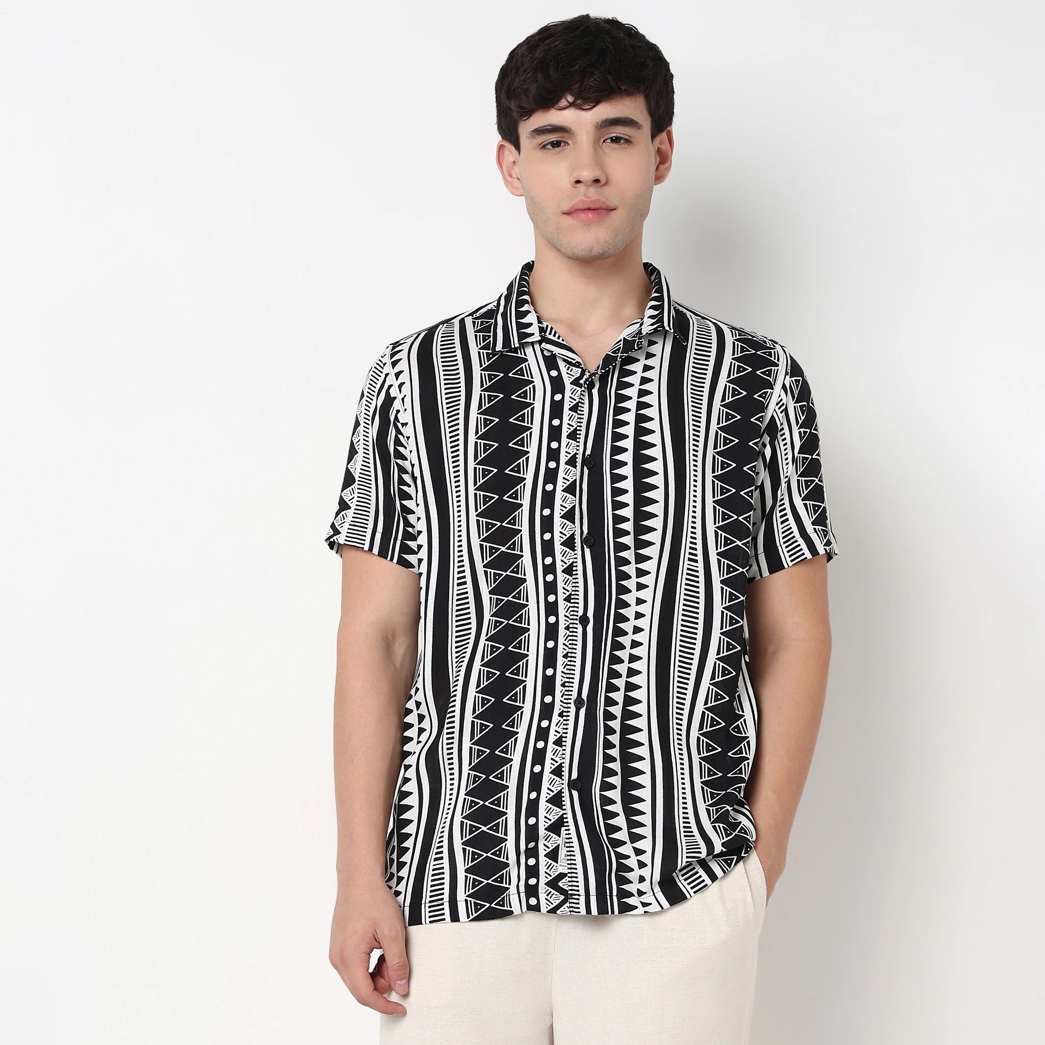 Cotton Textured Cuban Shirt - Image 2