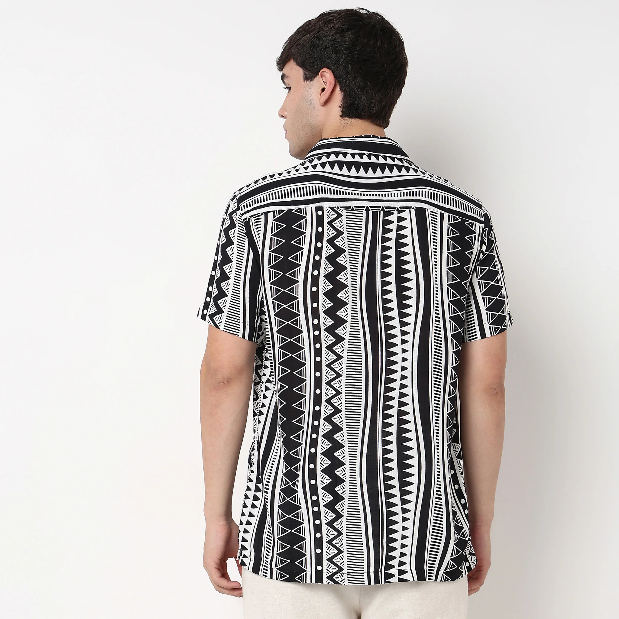 Cotton Textured Cuban Shirt - Image 3