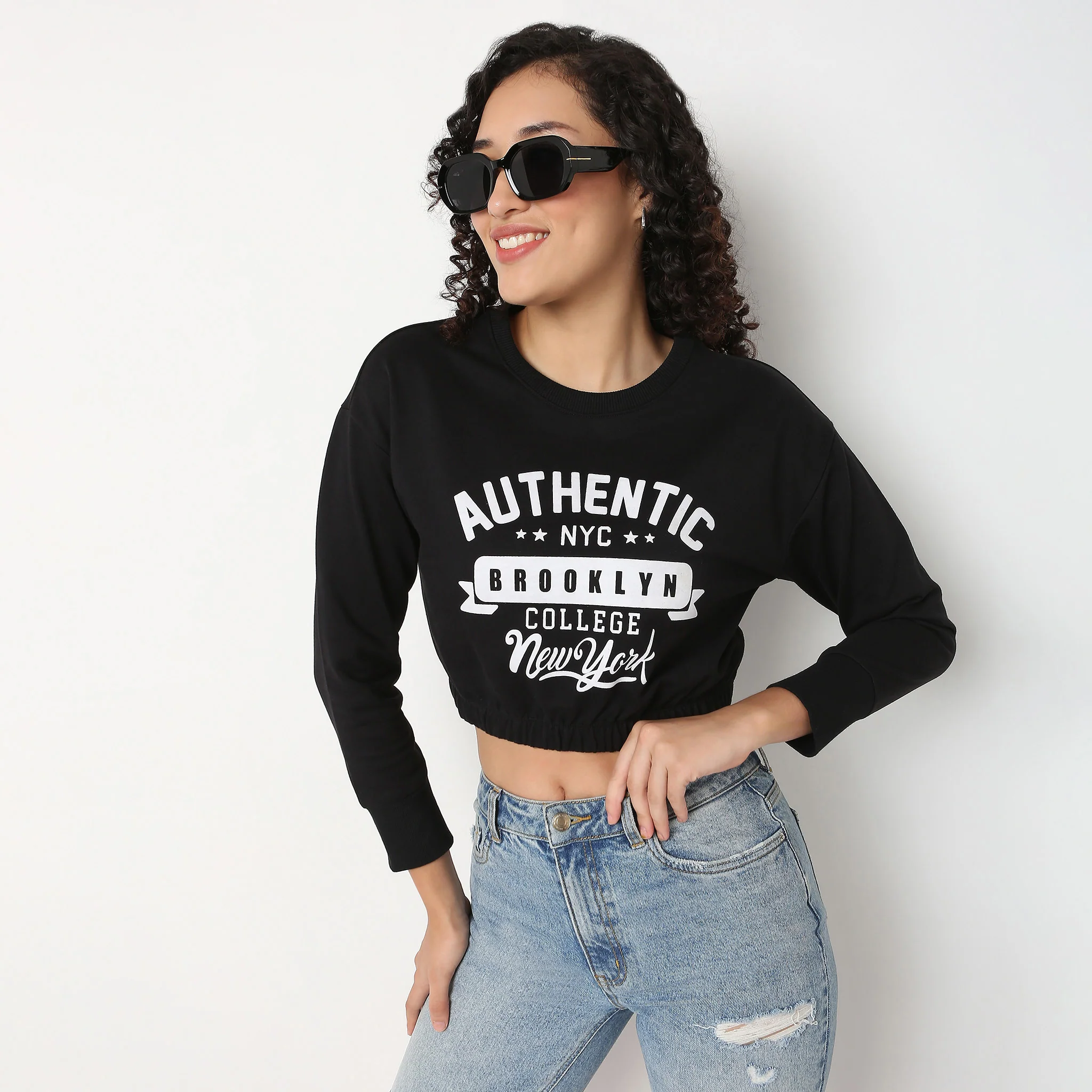 Crop Fit With Front Graphic Sweat Tee - Image 2