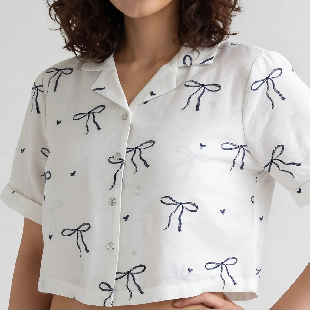 Crop Shirt With Bow Print Detail - Image 4