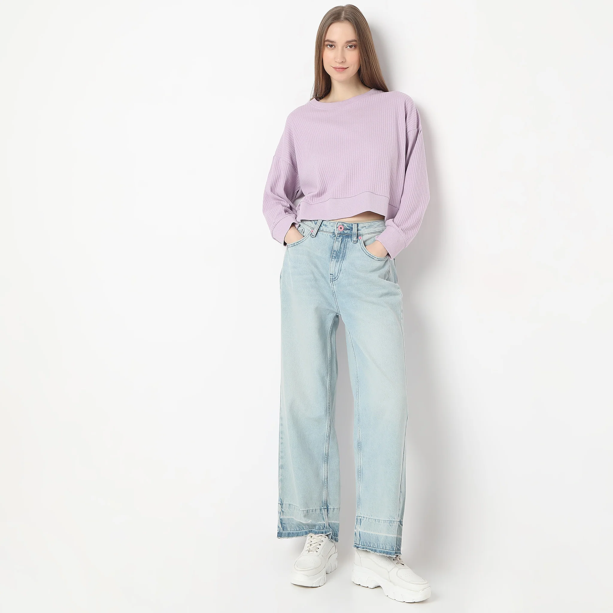 Cropped Solid Round Neck Sweat Tee
