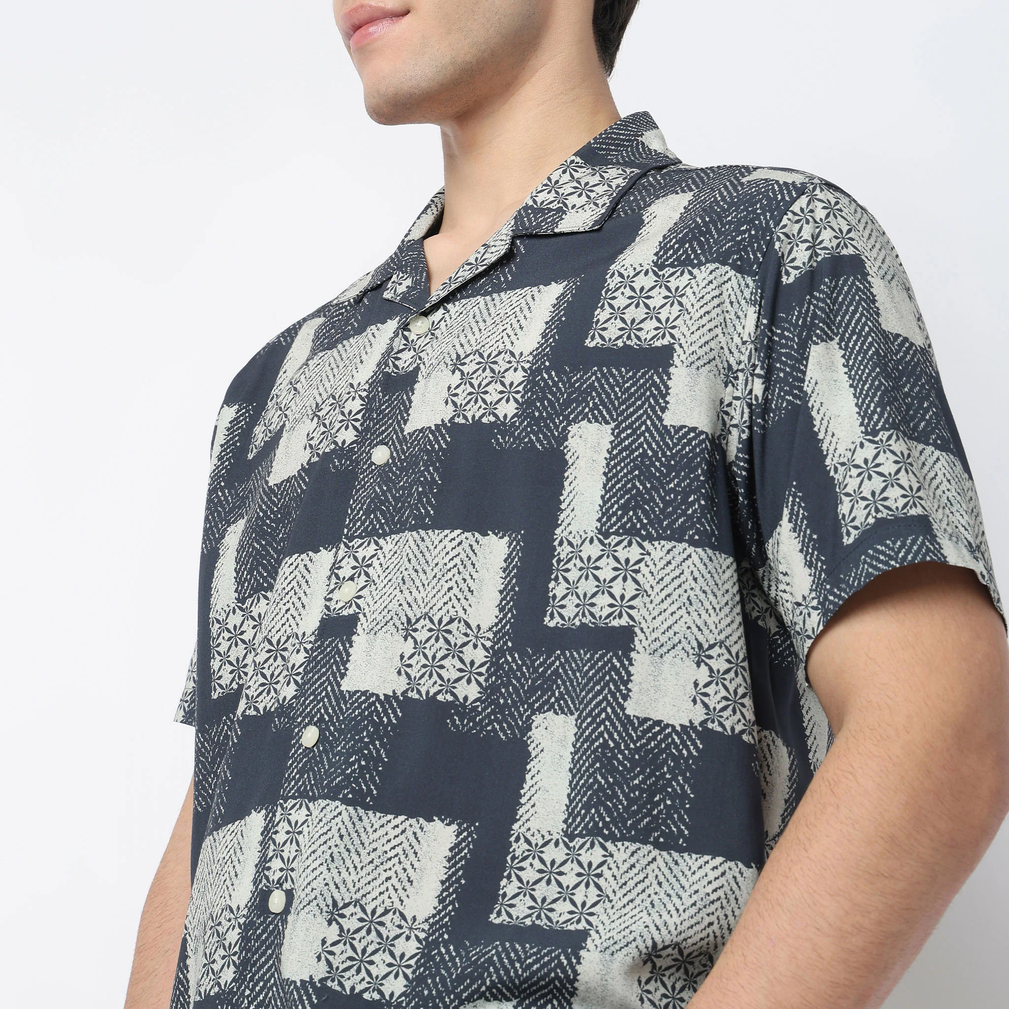 Cuban Printed Shirt - Image 4