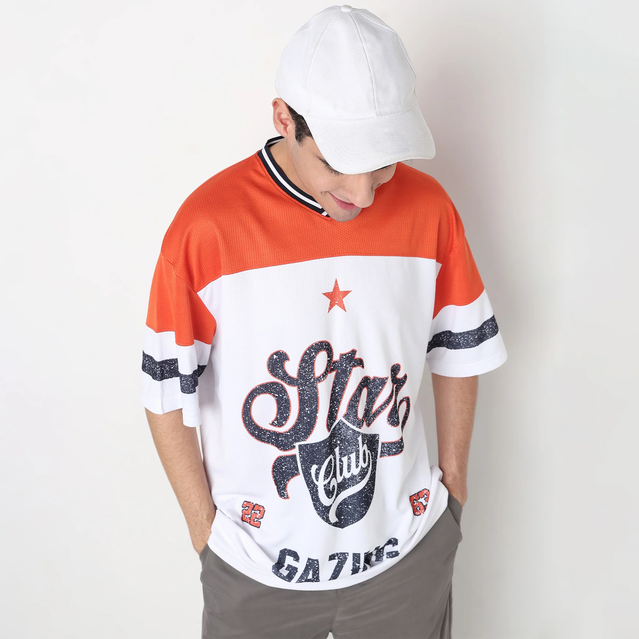 Cut and Sew V-Neck Oversize T-Shirt - Image 2