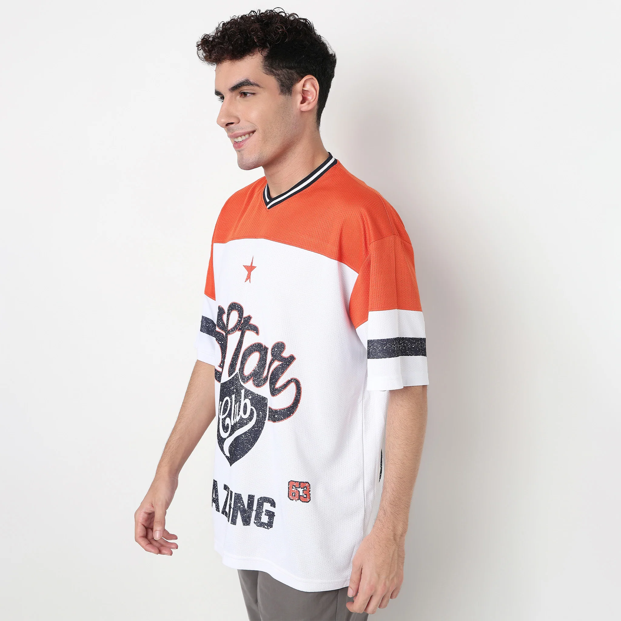 Cut and Sew V-Neck Oversize T-Shirt - Image 5