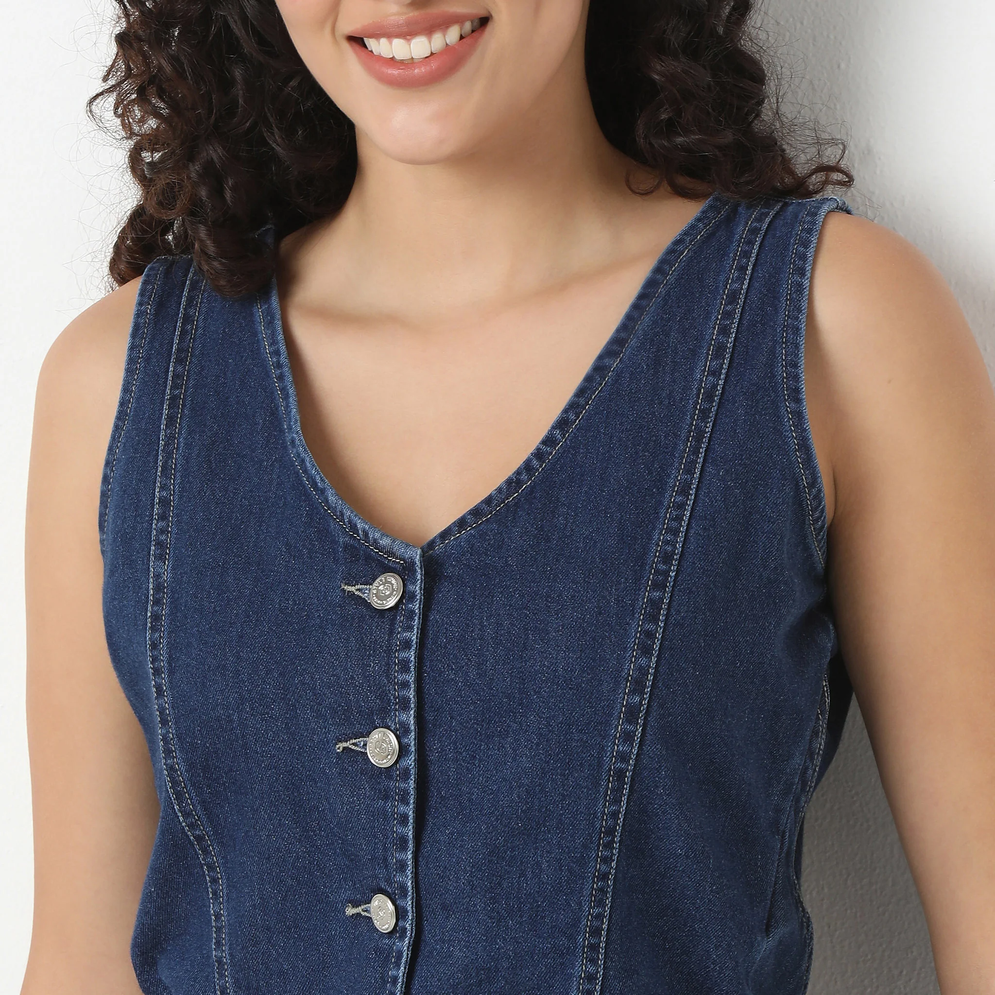 Denim Basic Waistcoat With Metal Button Closure - Image 4