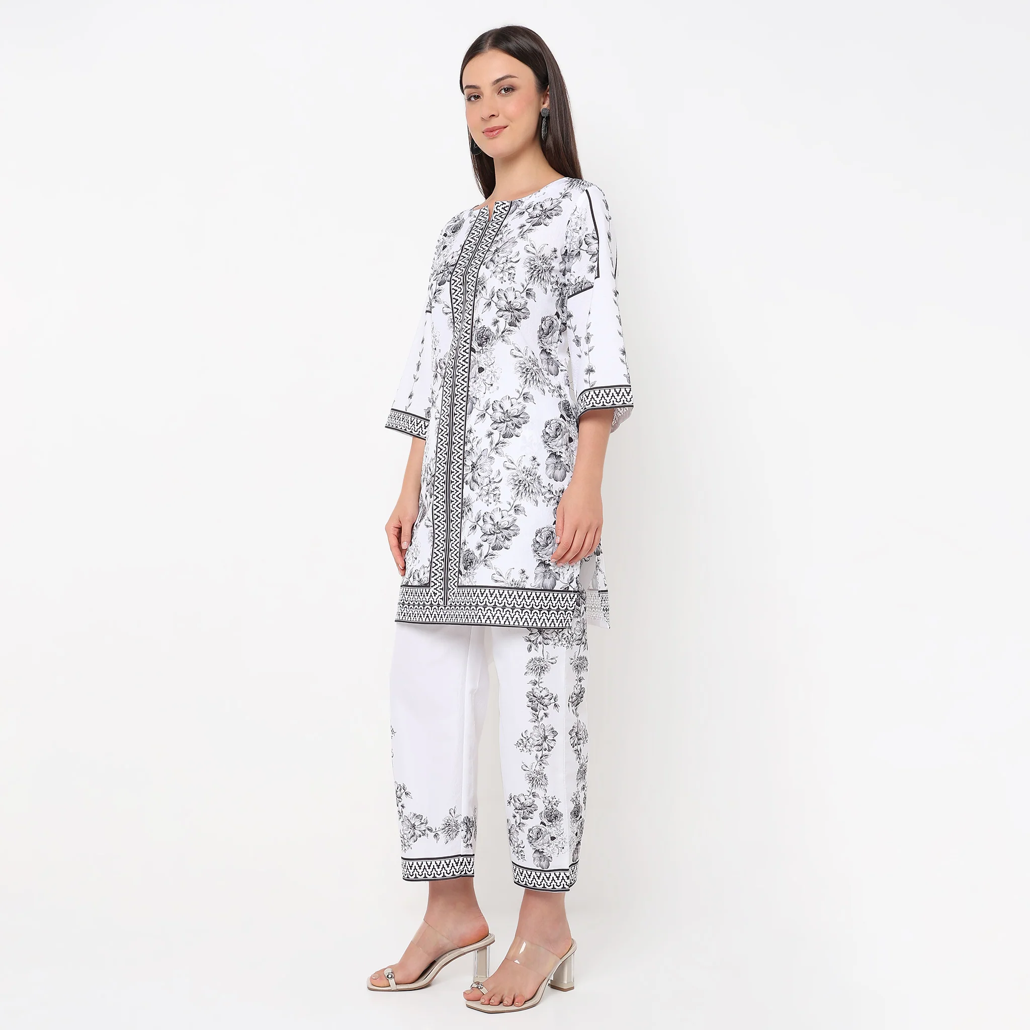 Digital Printed Round Neck Kurta Set - Image 4