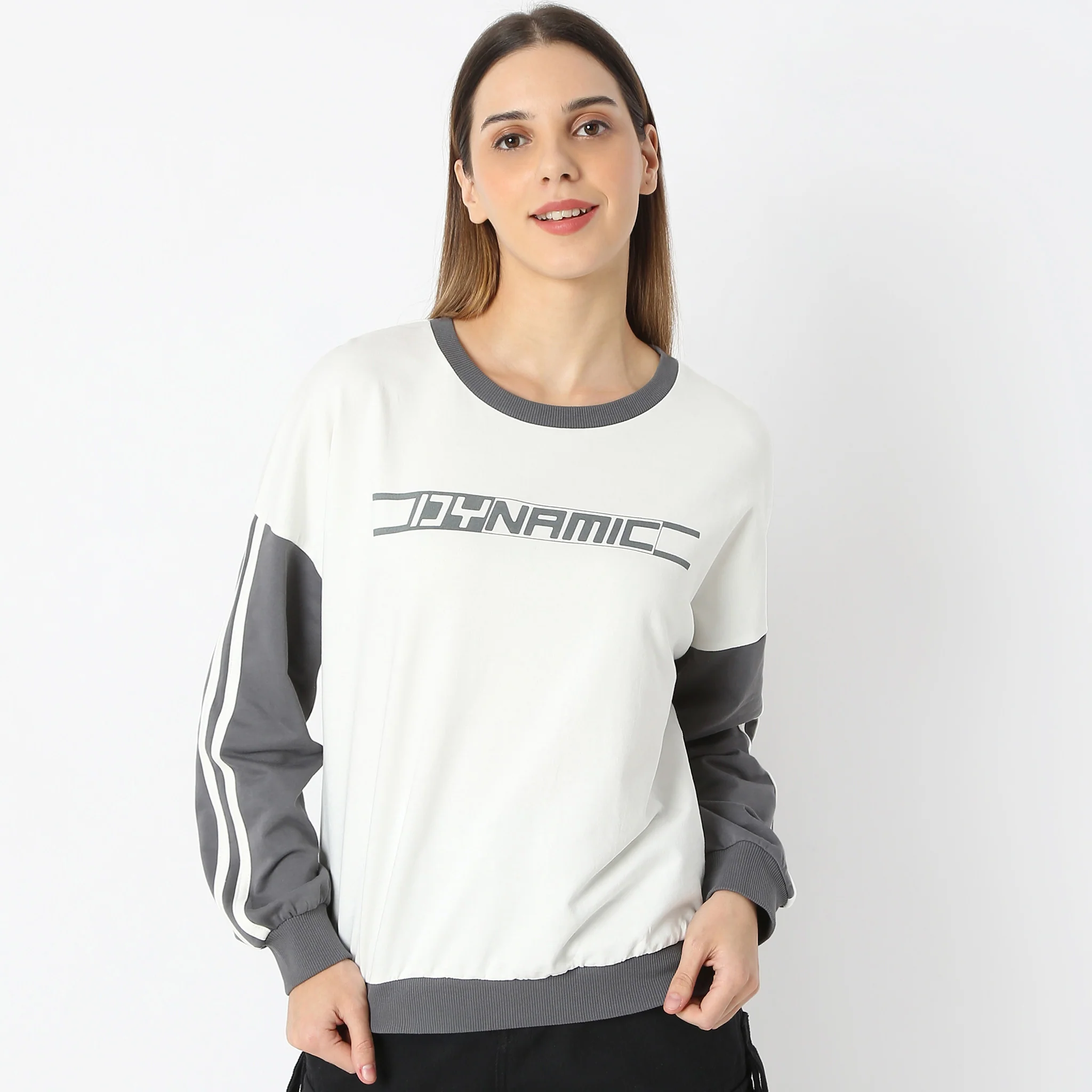 Dynamic Print Oversized Full Sleeve T-Shirt - Image 2