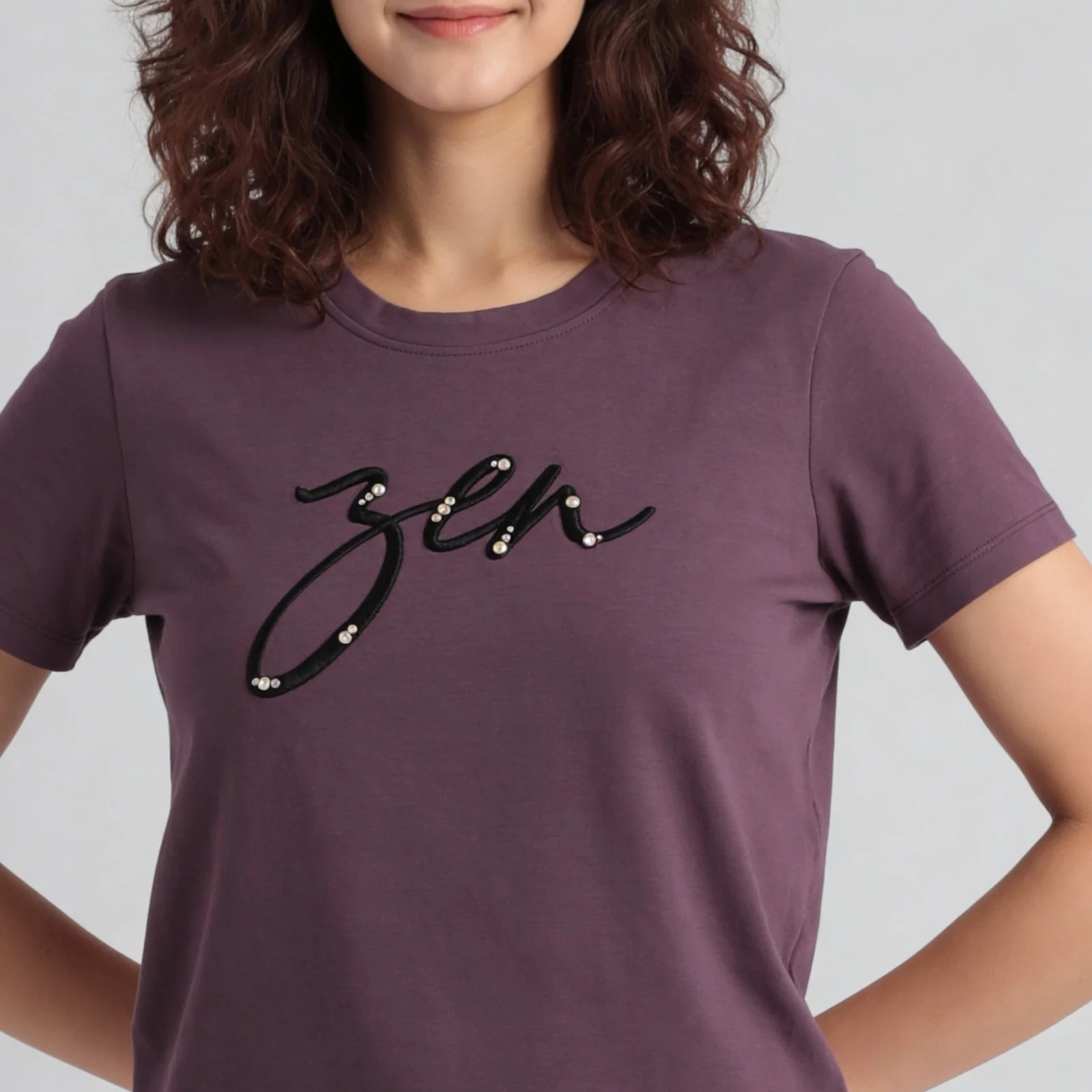 Embellished Crew Neck Graphitee - Image 4