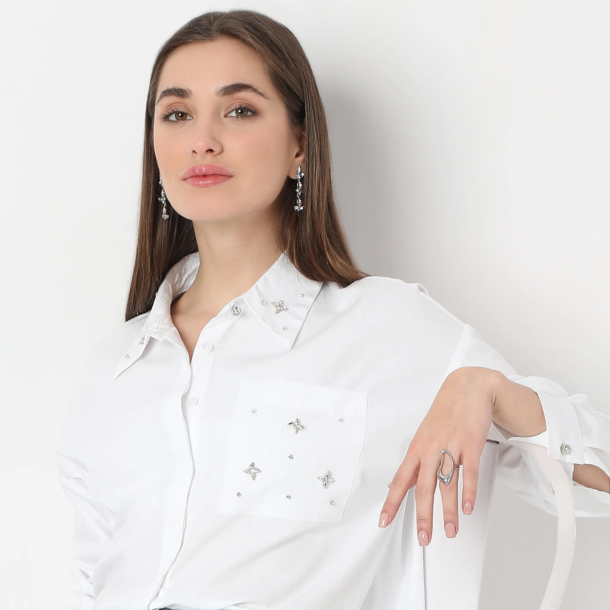 Embellished Full Sleeve Collared Shirt - Image 4