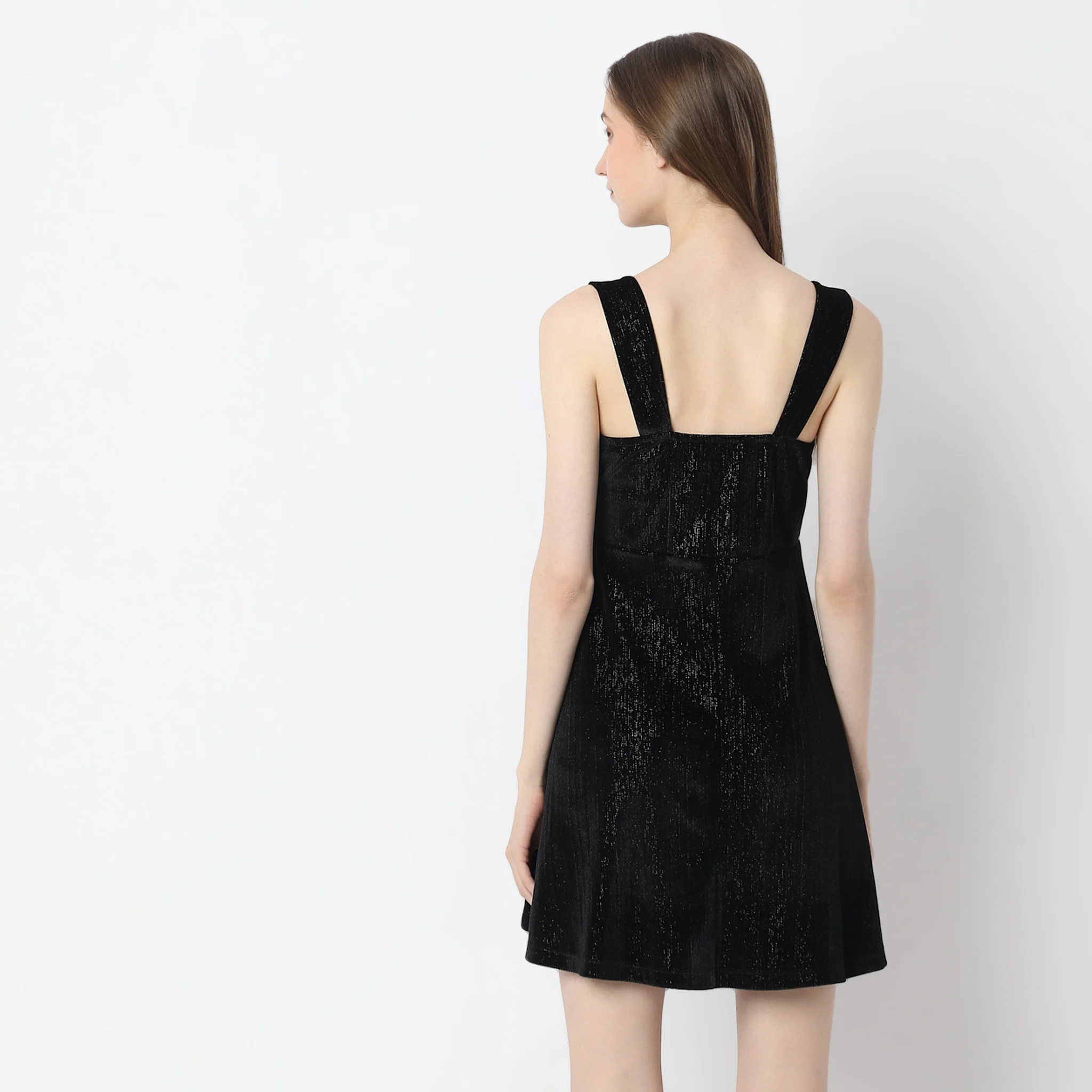 Embellished Knee-Length Sleeveless Betty Dress - Image 3