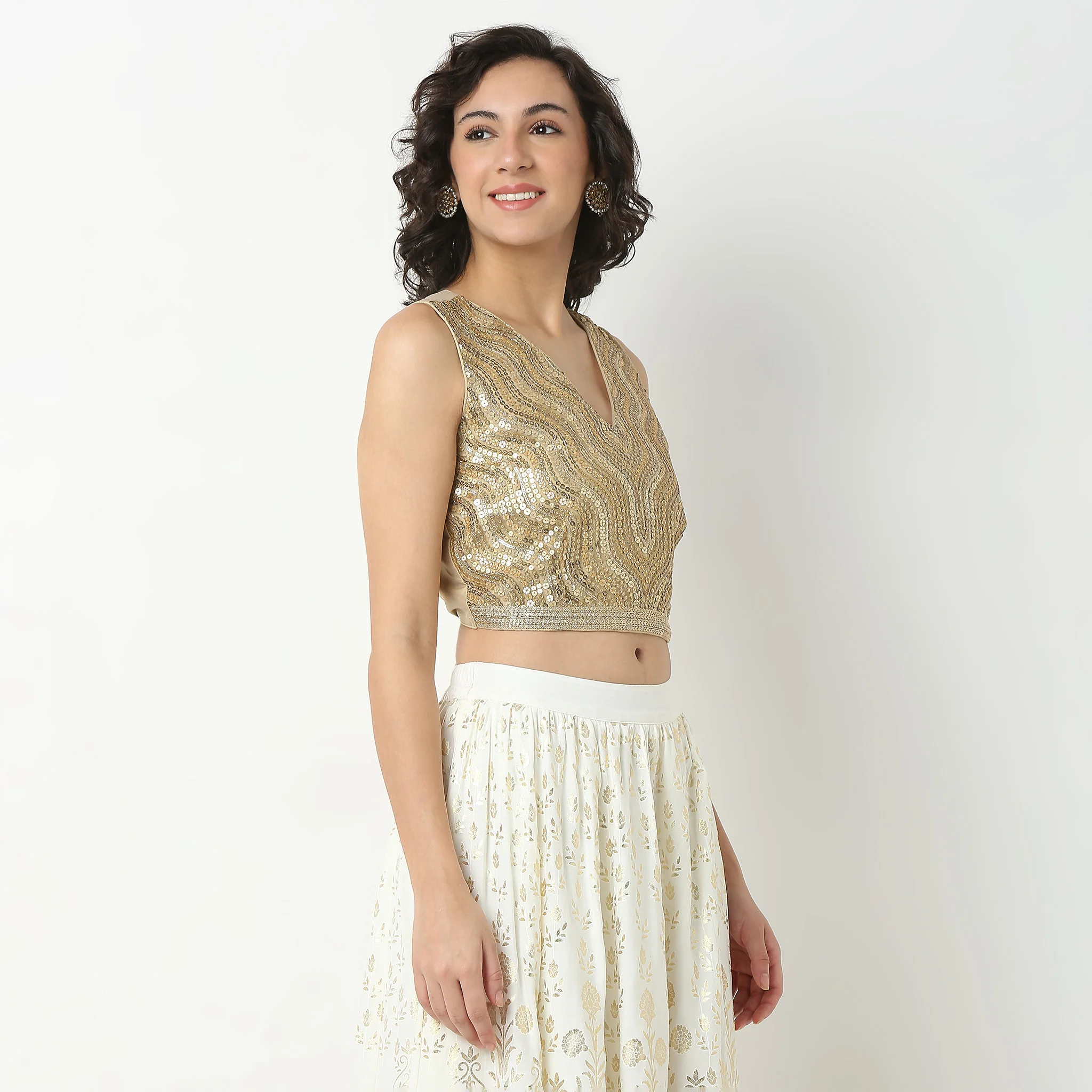 Embellished V-Neck Crop Top - Image 5