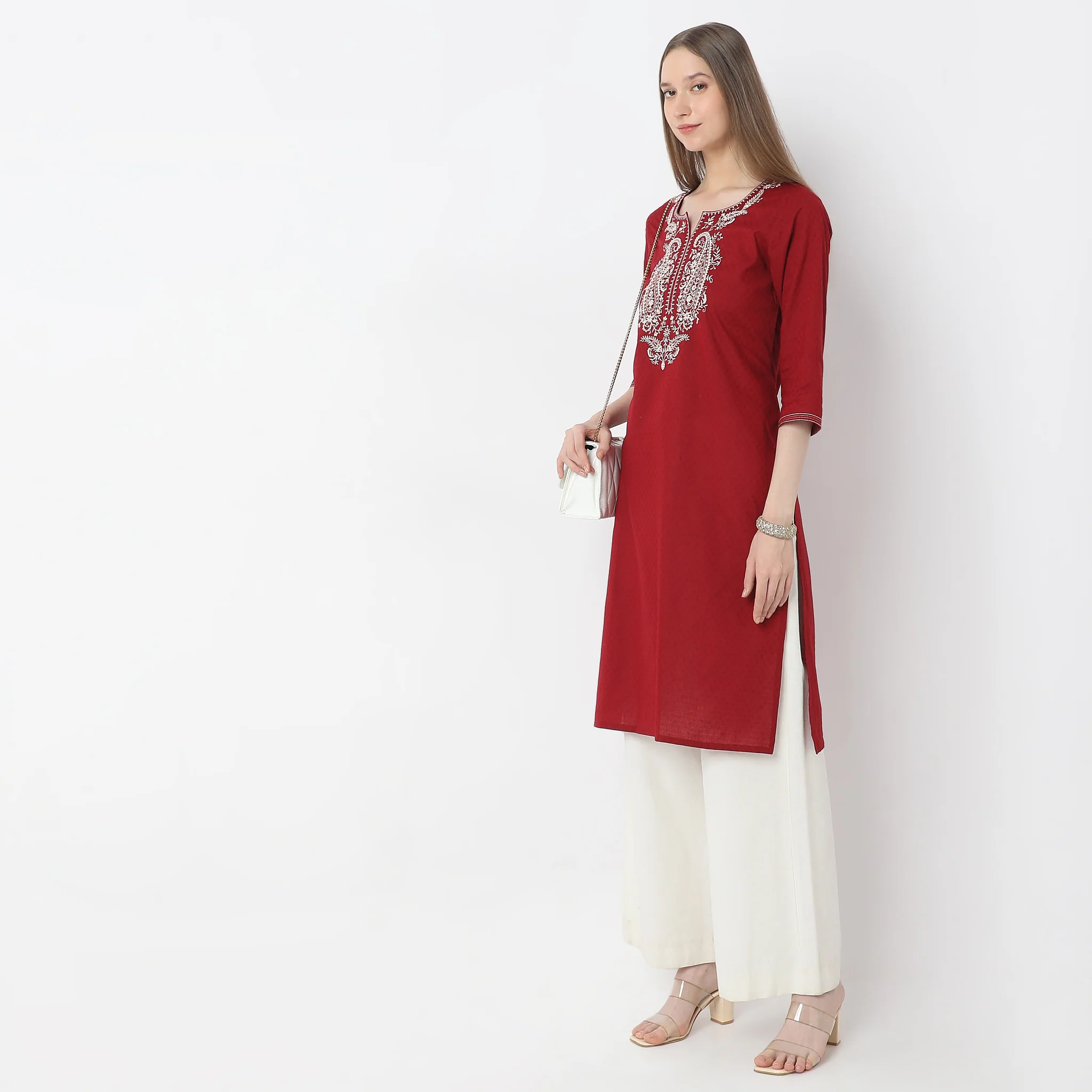 Embroidered Straight Kurta - Image 6