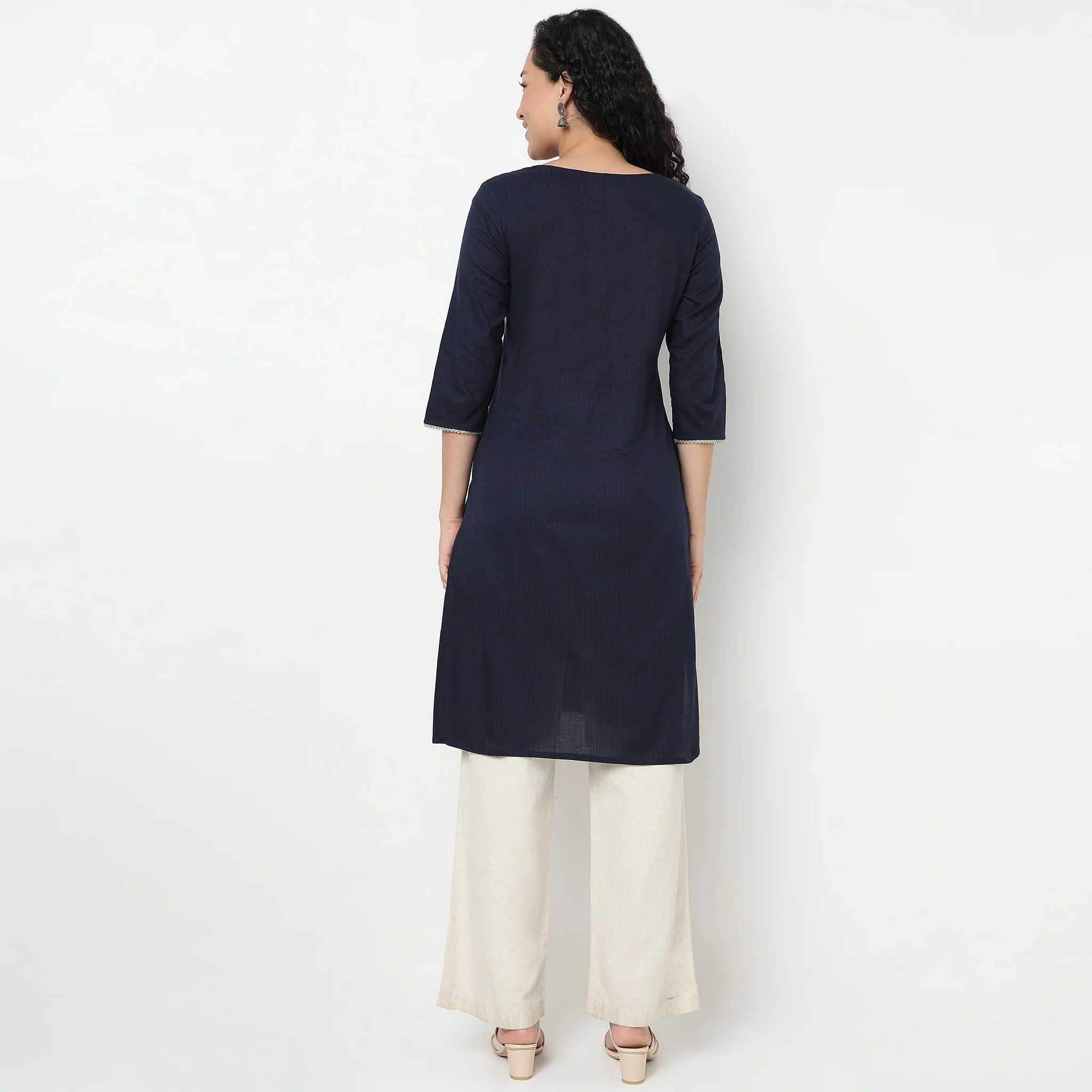 Centre Panel Embroidered Long Kurta - Image 3
