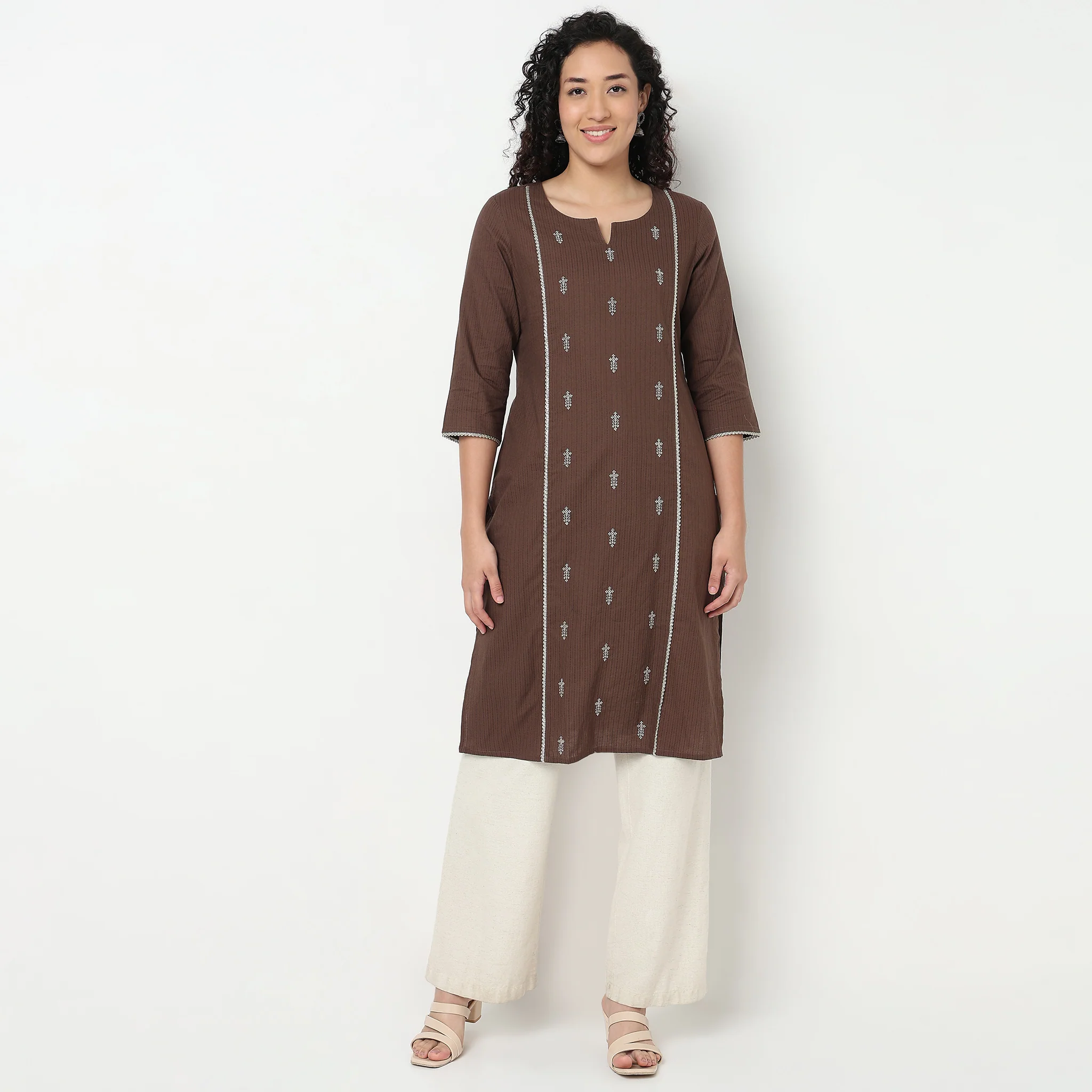 Centre Panel Embroidered Long Kurta - Image 3