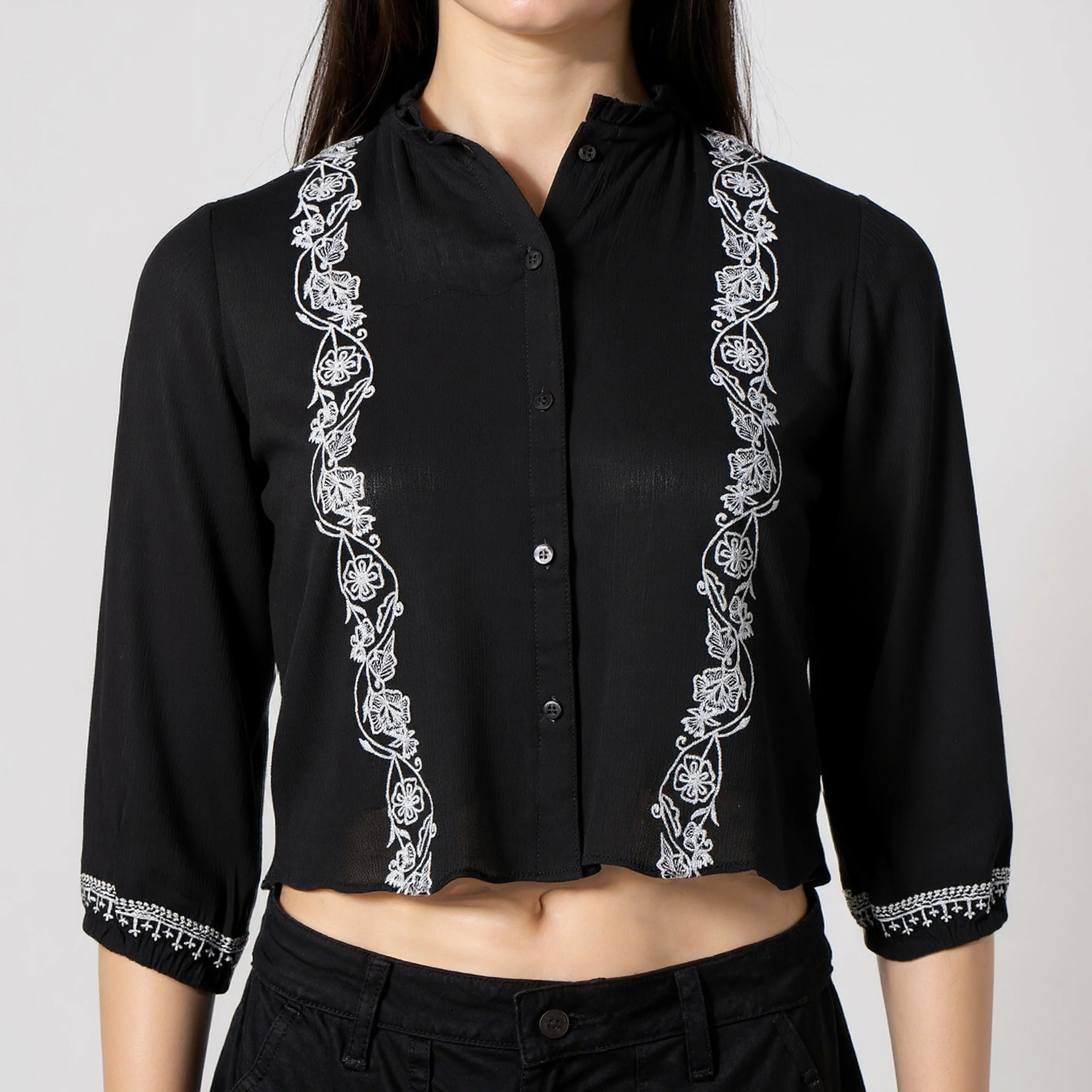 Embroidered Crop Shirt - Image 4