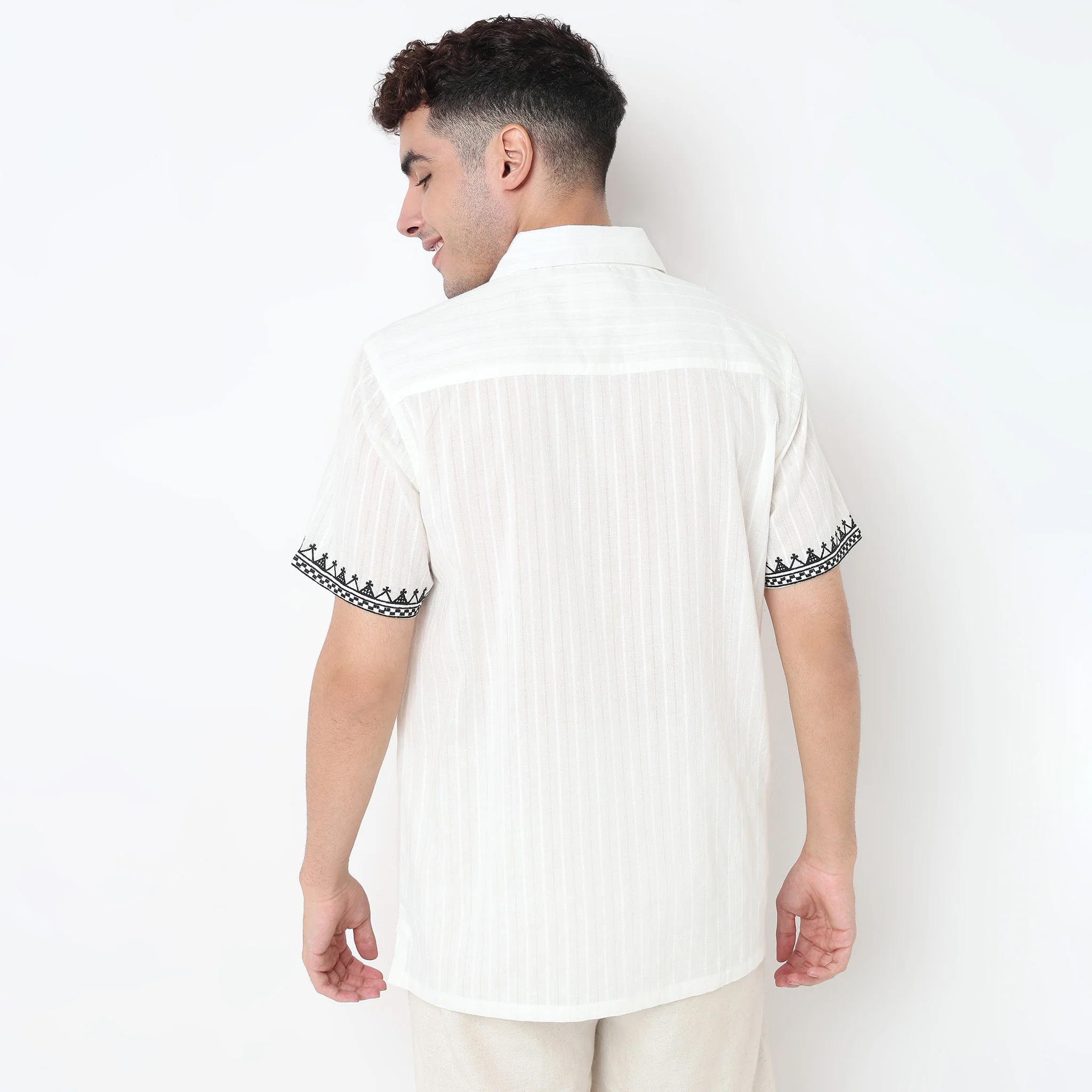 Embroidered Cuban Dobby Shirt - Image 3