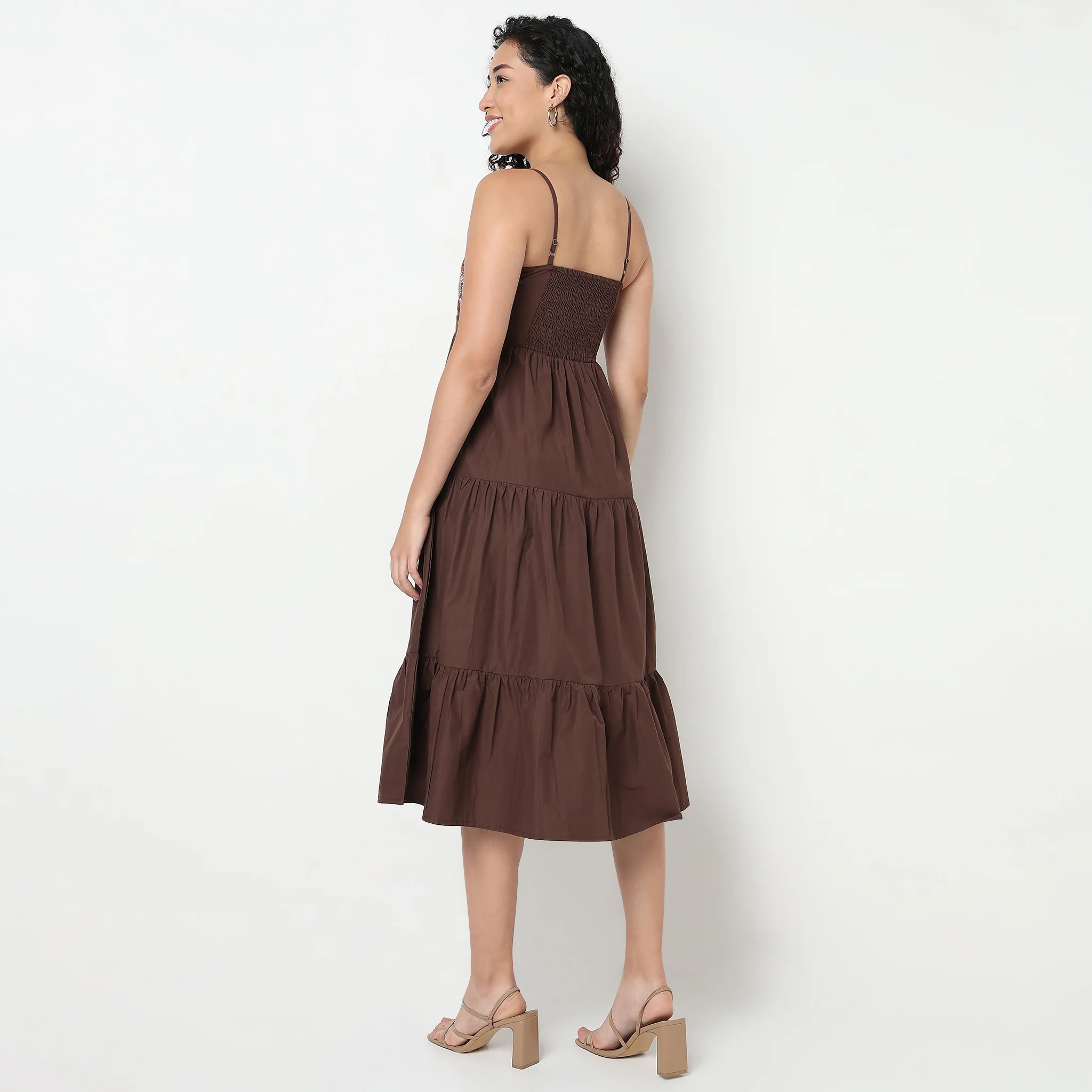 Embroidered Square Neck Flared Dress - Image 3