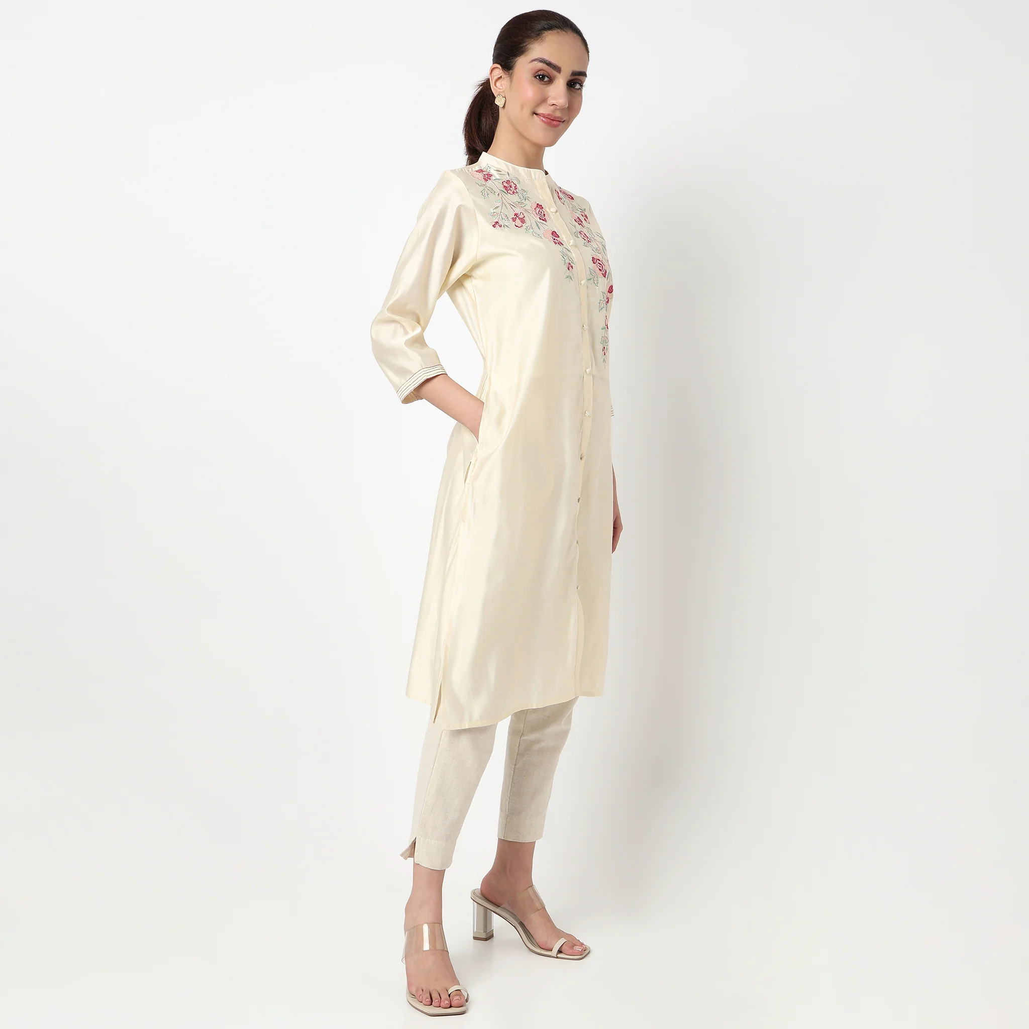 Embroidered Straight Kurta - Image 5