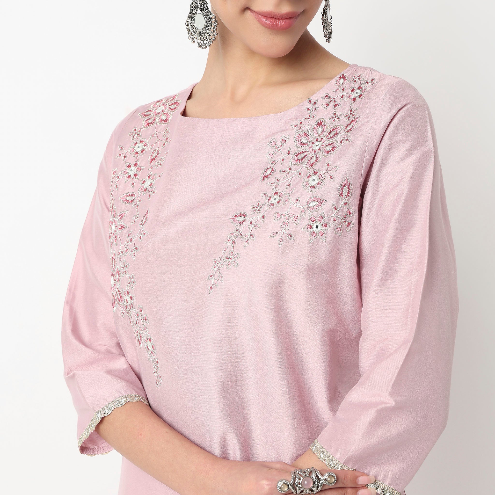 Embroidered Straight Kurta - Image 9