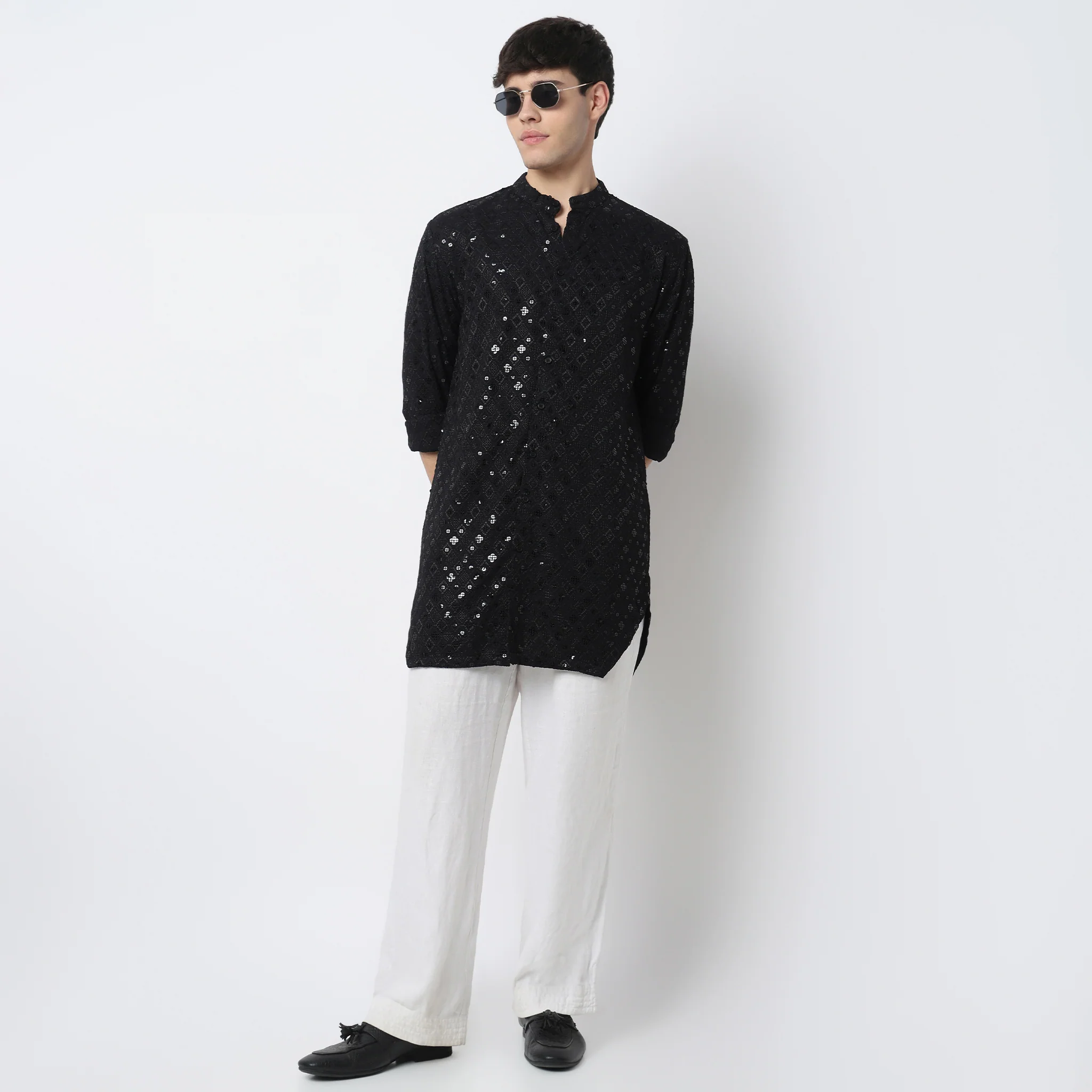 Embroidered Straight Kurta