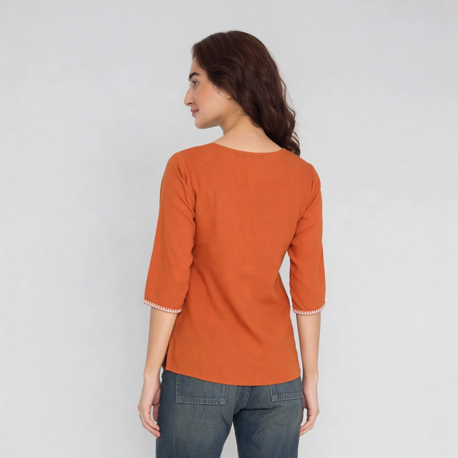 Embroidered Straight Short Kurta - Image 3