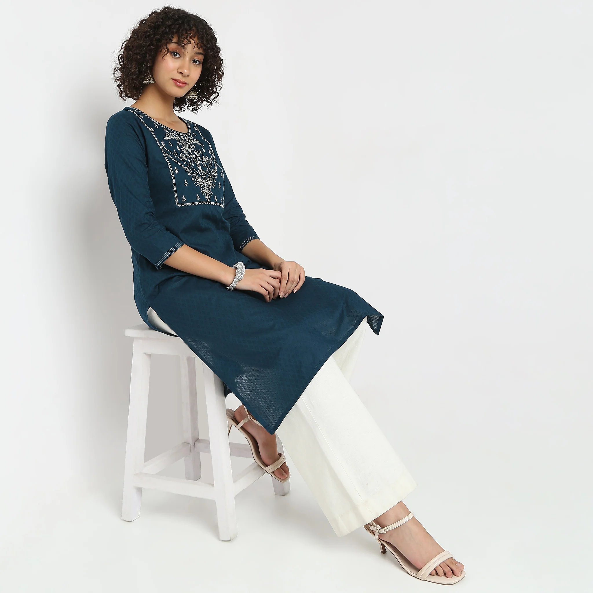 Embroidered Table Kurta